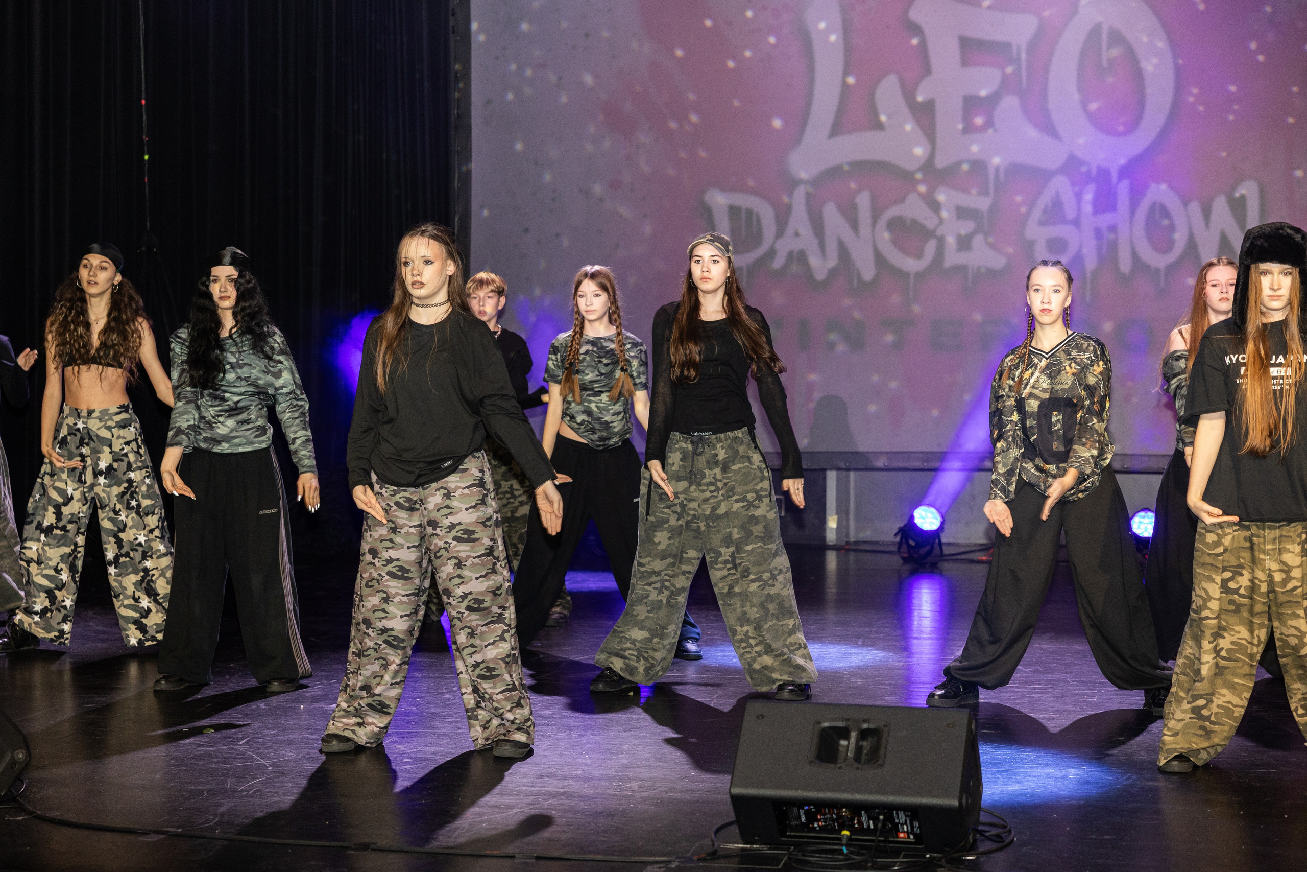 LEO DANCE SHOW WINTER 2025. Семейный и детский фотограф в Варшаве Мила Бобровская