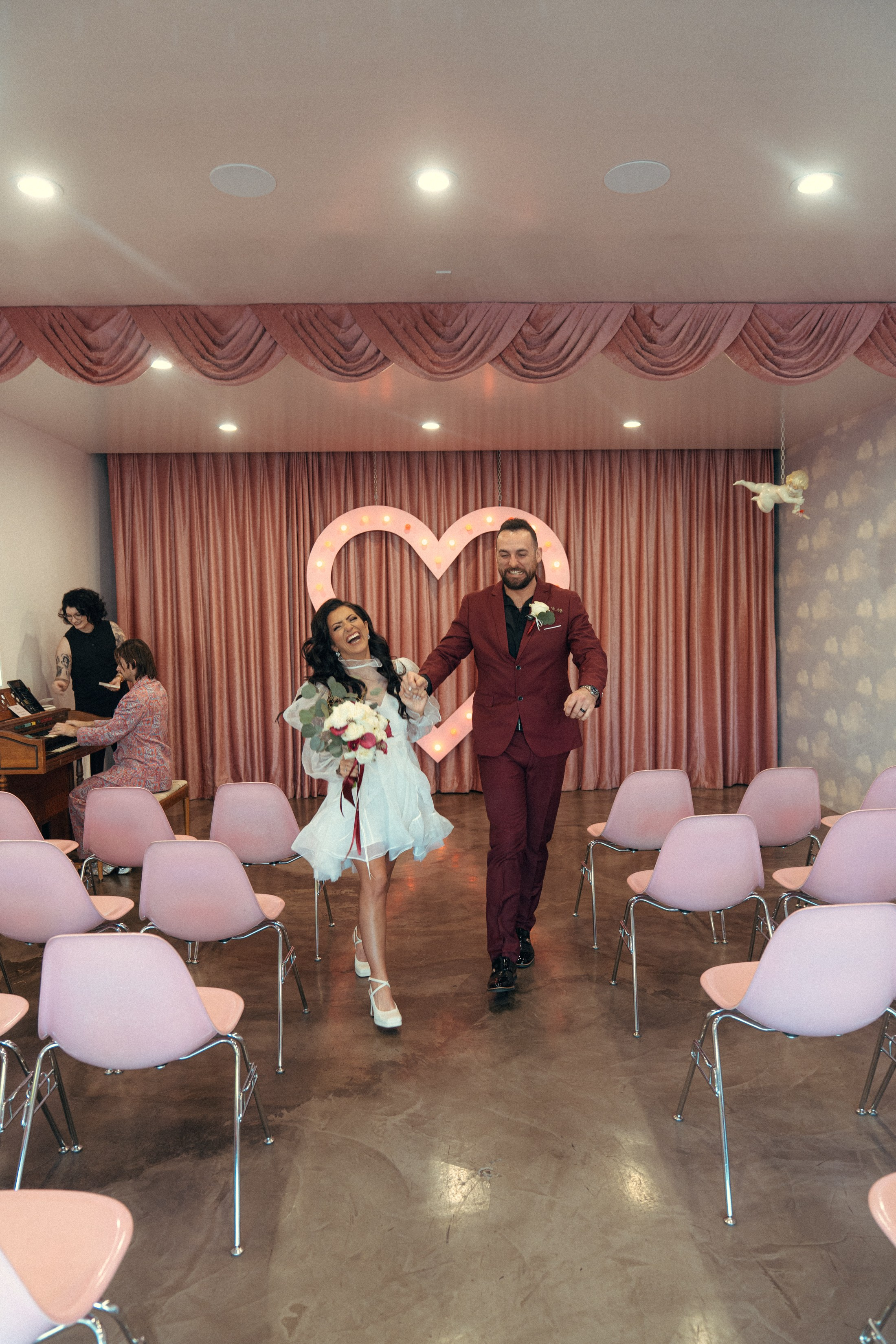 Miranda&Austin. Wedding & elopement photographer Viktoriya Kravtsov. Las Vegas
