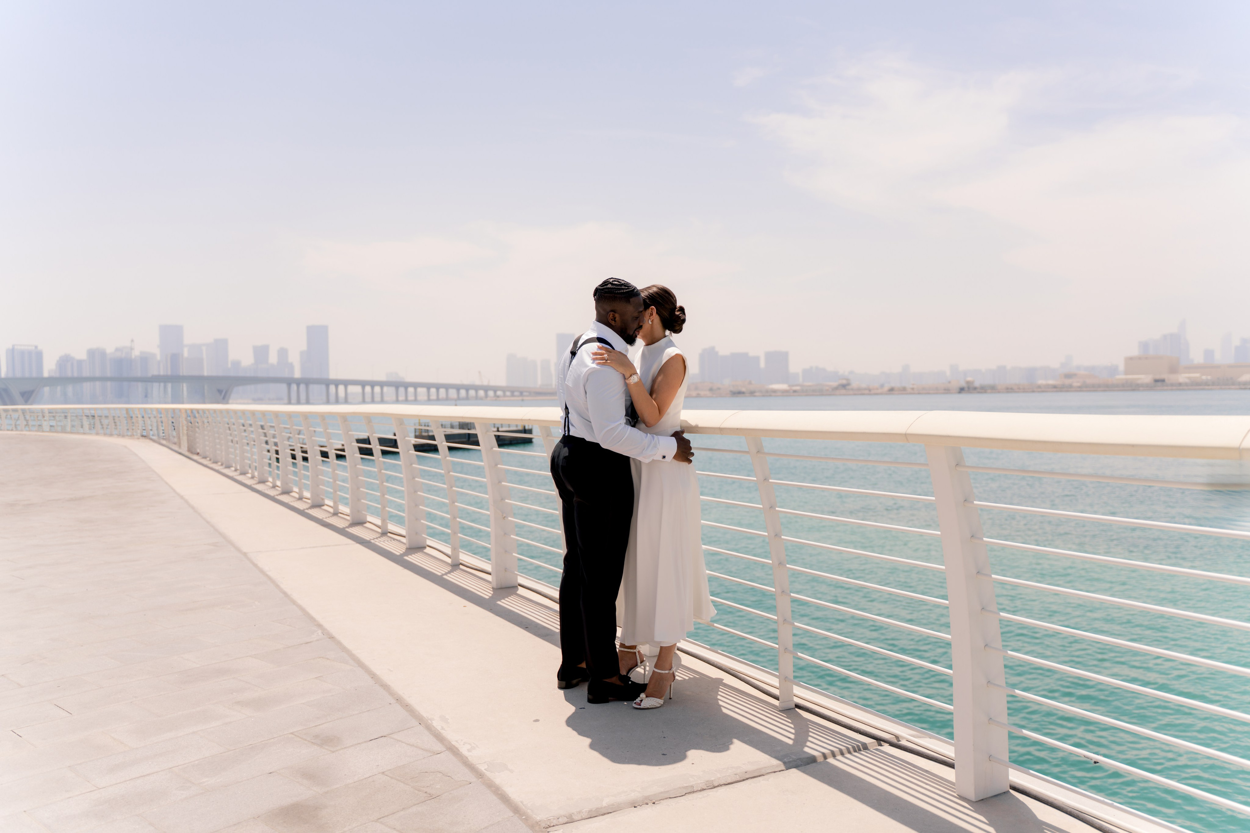 Couple. Professional Photographer in Abu Dhabi & Dubai — Marina Aubakirova | Family, Couple, Wedding & Individual Photoshoots