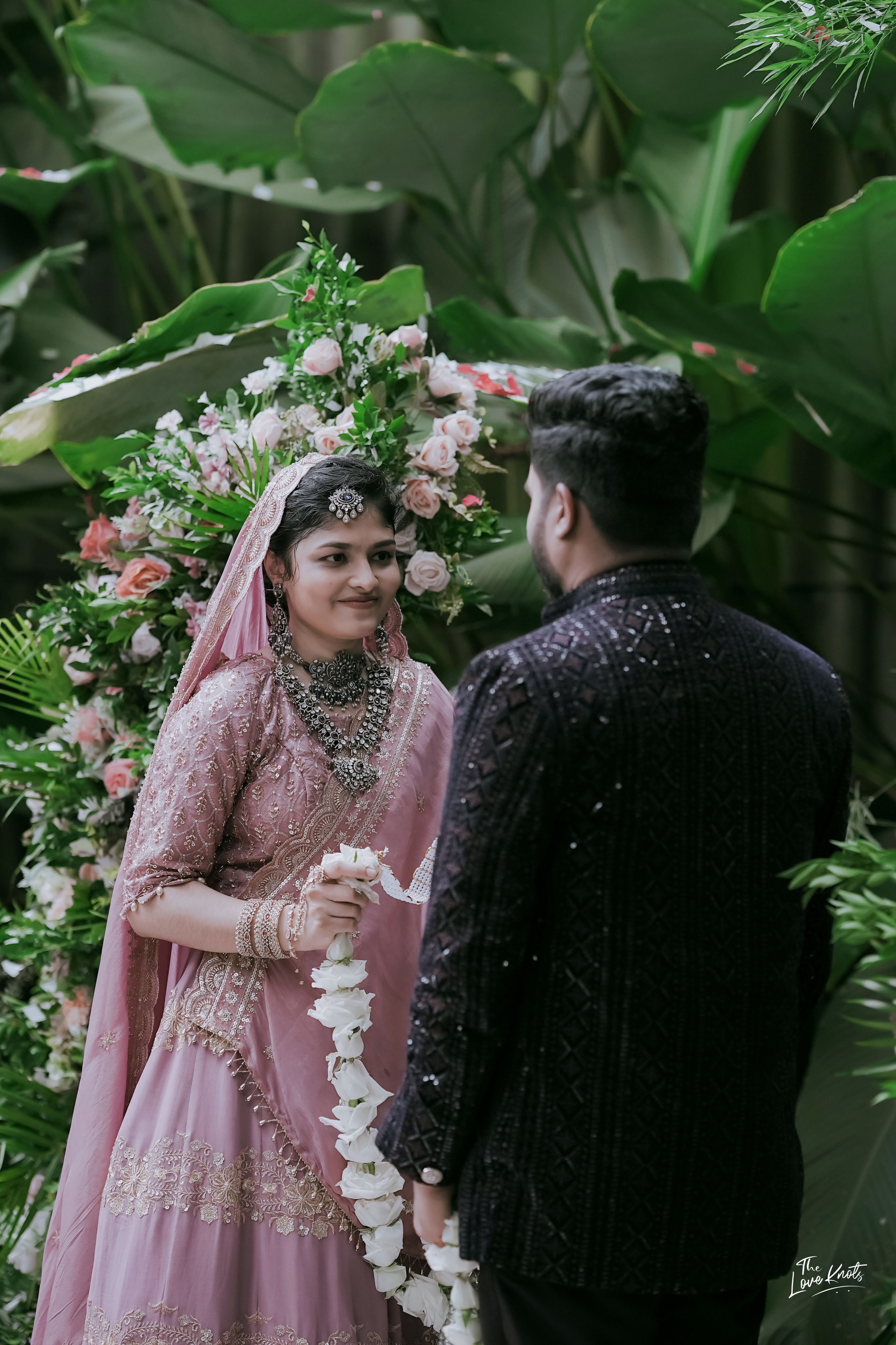 SHIBIL / RISLA. Theloveknots