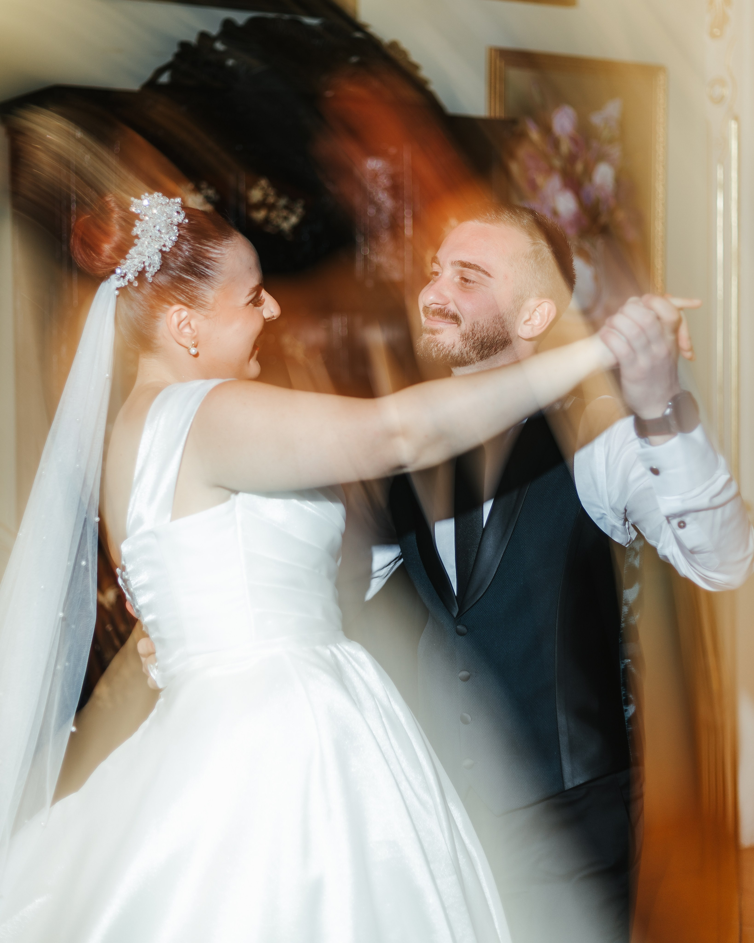 Anna & Giorgi. Bspander