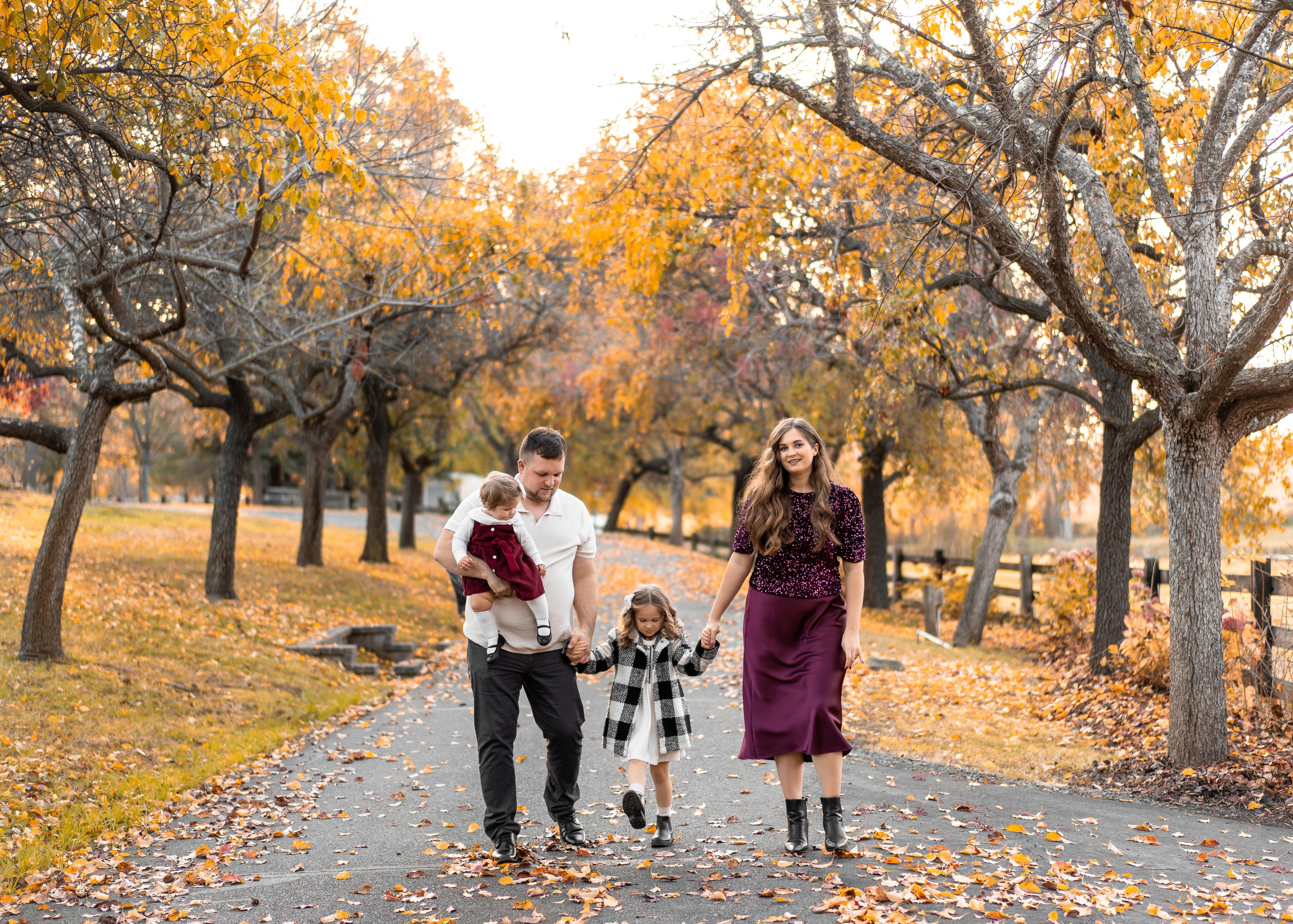 Klyushin family. Family photographer in Sacramento | Sofia Pavenko
