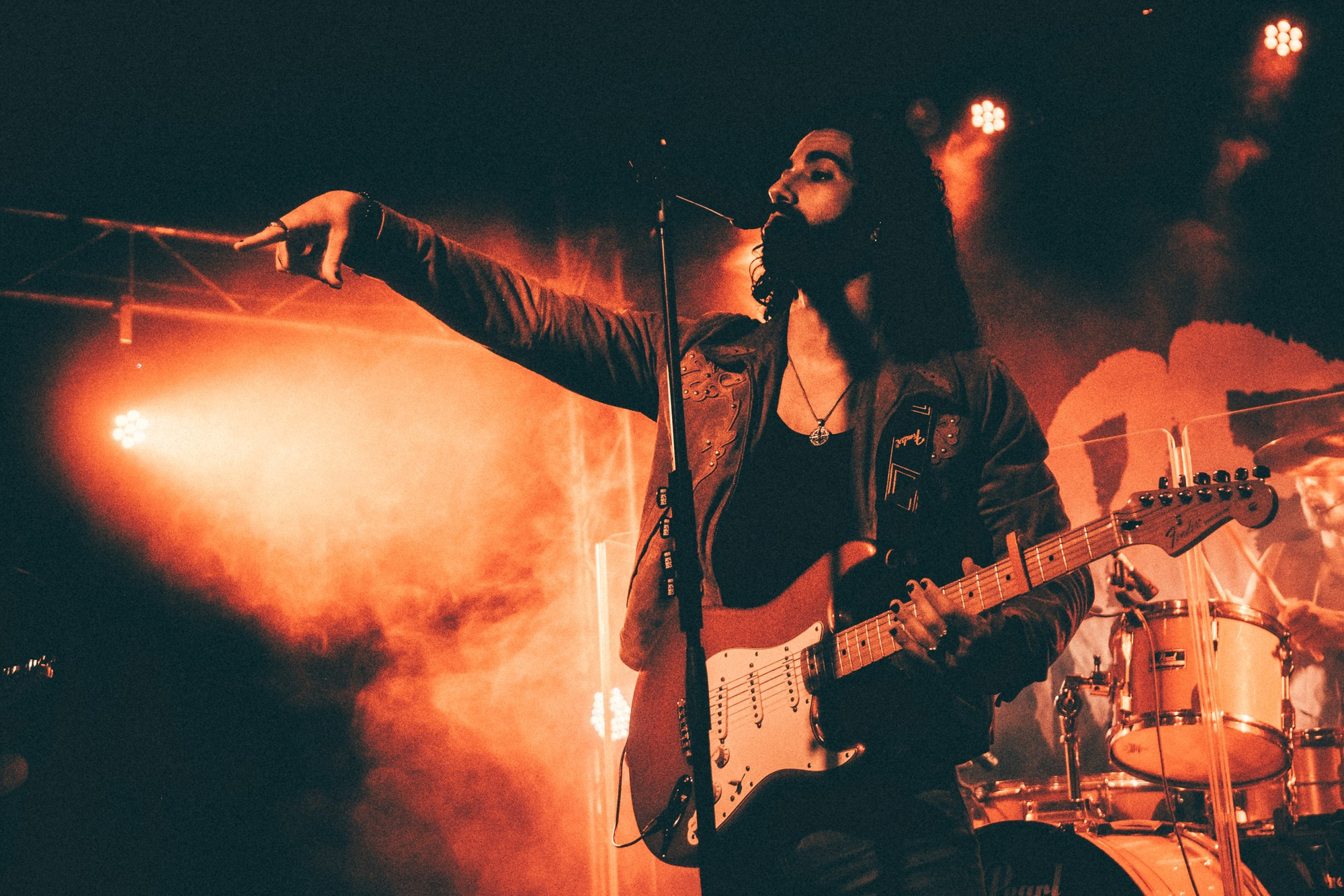 DENISDENIS — reportaje fotográfico del concierto en la Sala Marearock (Alicante) | FOTKAI