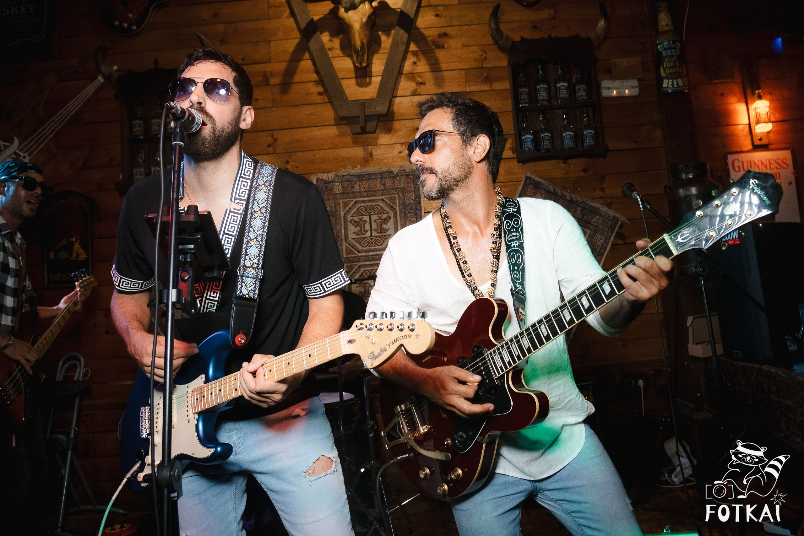 Stones of the Coast en El Paso Rock Bar Torrevieja: Reportaje fotográfico 20.09.25 | FOTKAI