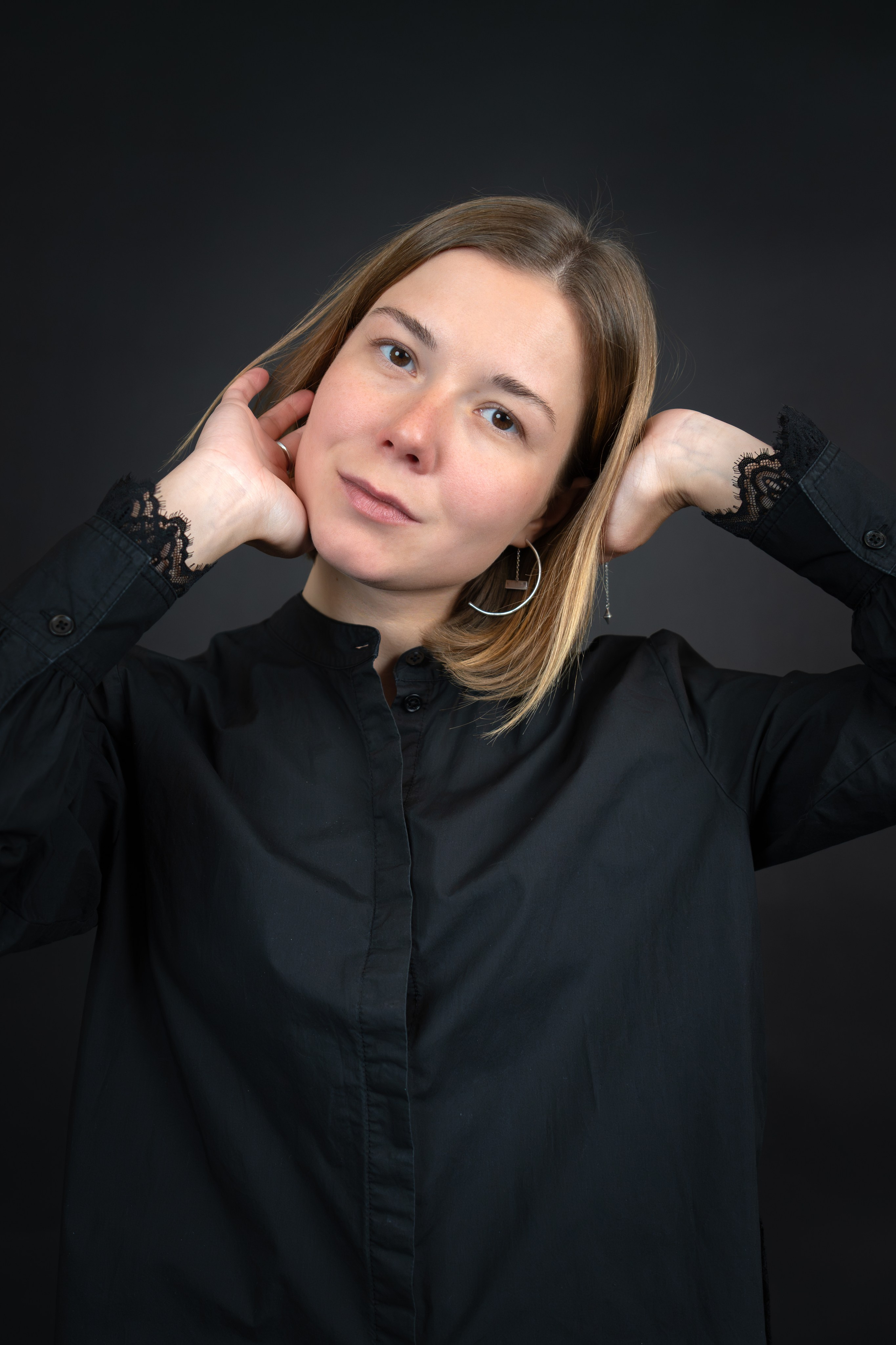 Lisa. Nina — Fashion & Beauty Photographer in Paris | Portrait Photoshoots