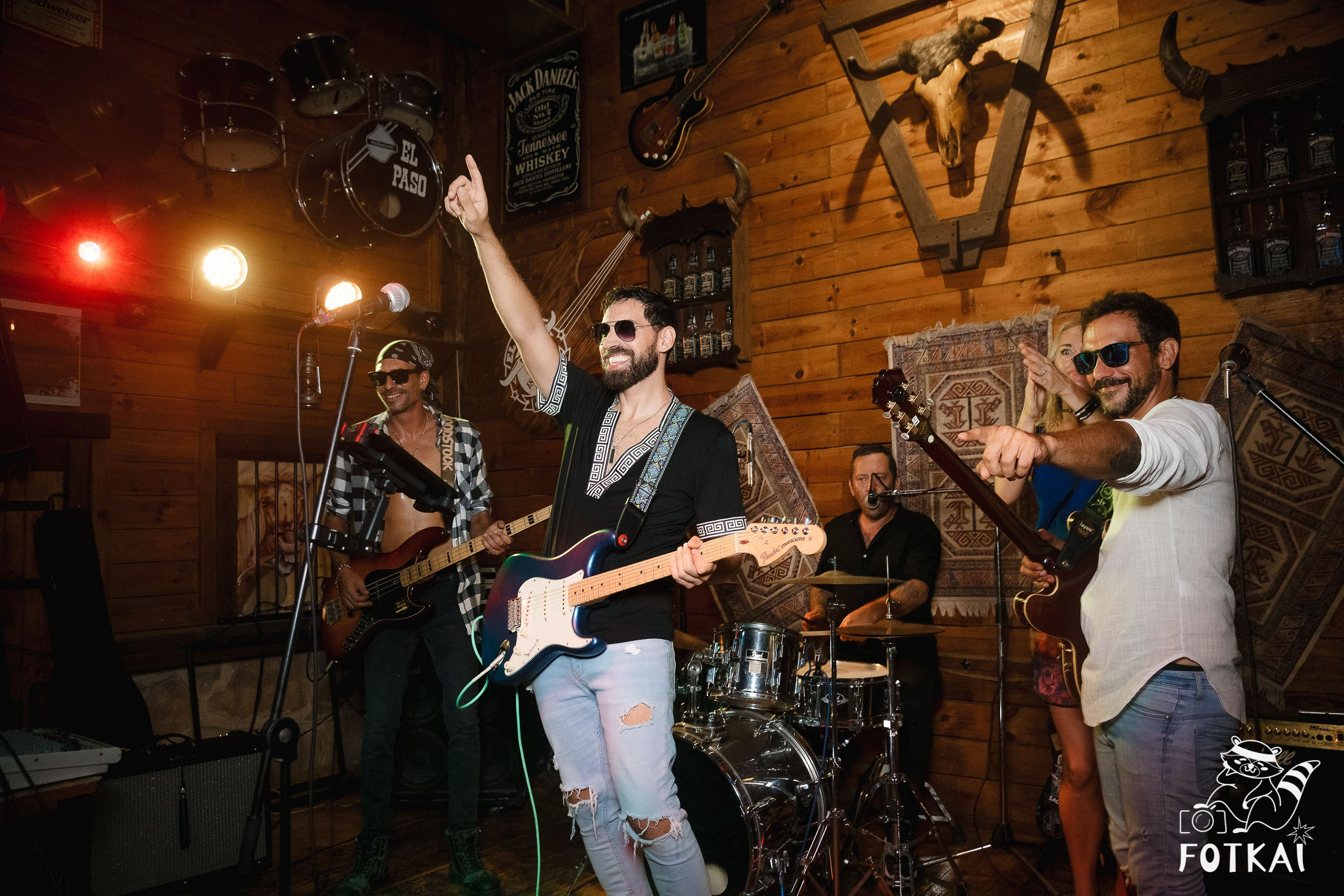 Stones of the Coast en El Paso Rock Bar Torrevieja: Reportaje fotográfico 20.09.25 | FOTKAI