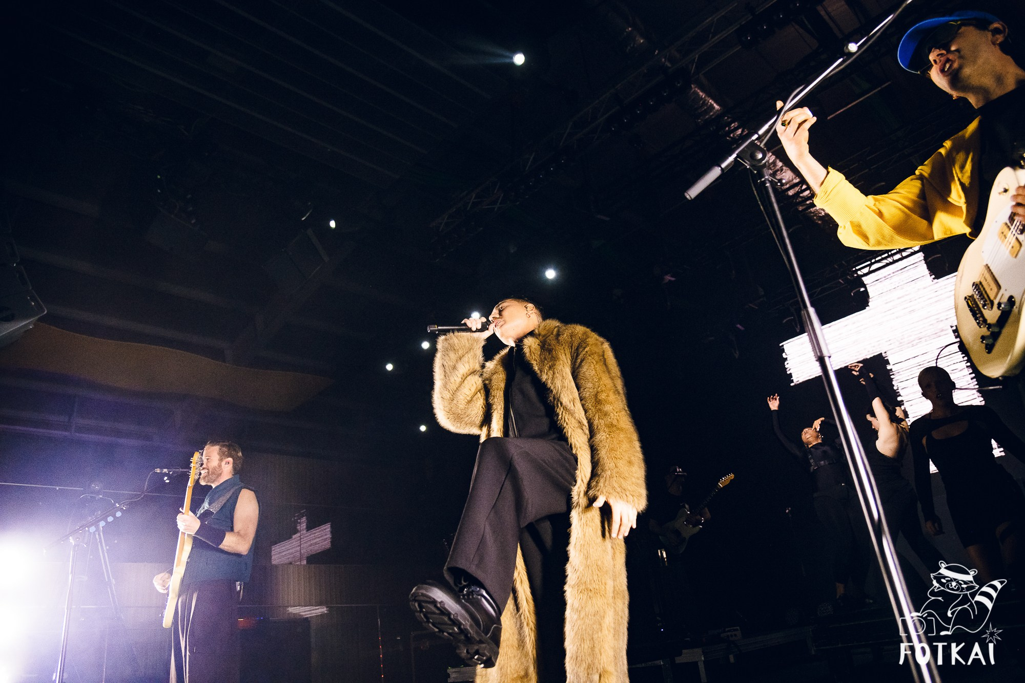 Фотоотчёт с концерта Miss Caffeina 27 марта 2026 в Аликанте | FOTKAI