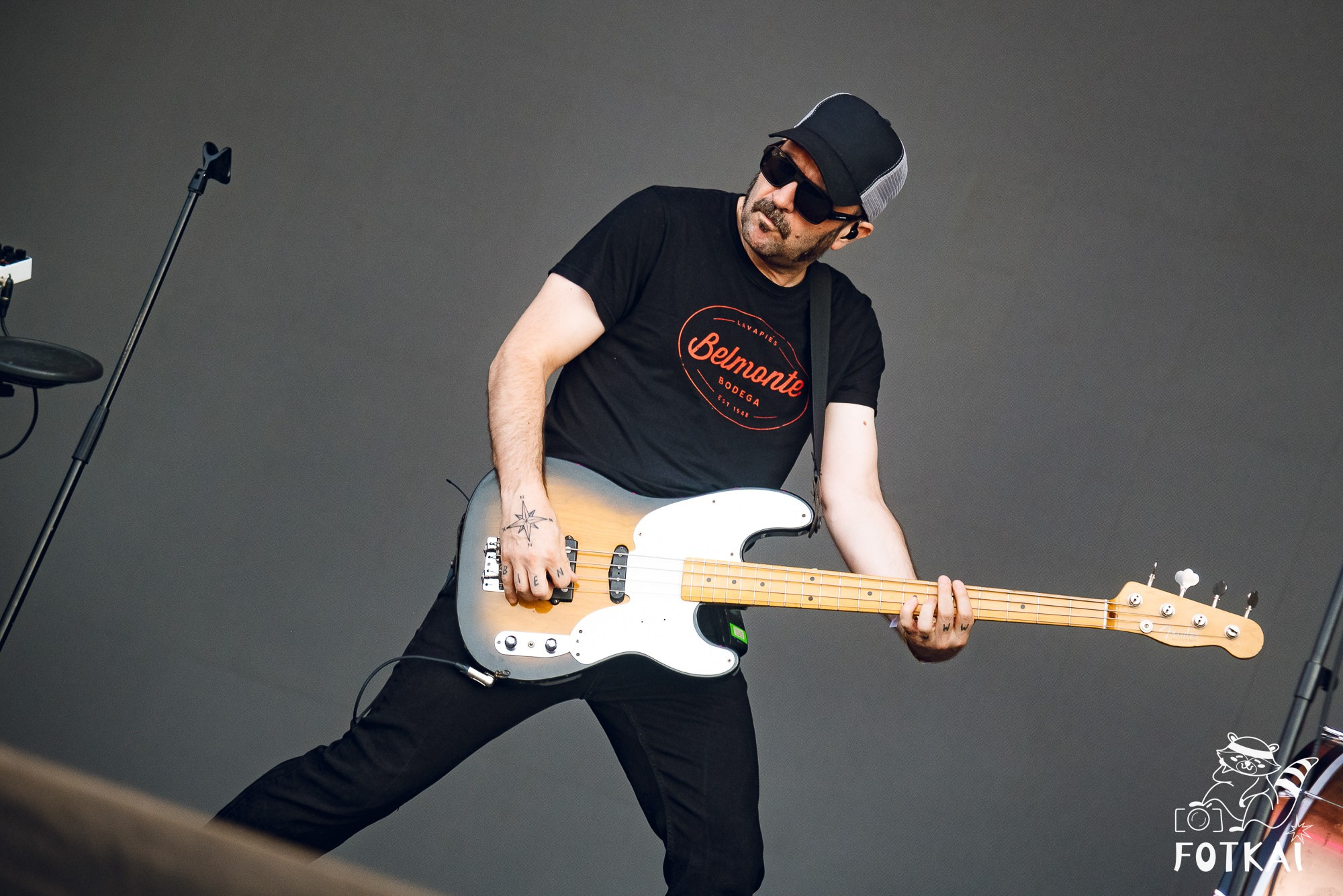 Low Festival 2026 — Full Concert Photo Report from the Opening Night in Torrevieja | FOTKAI