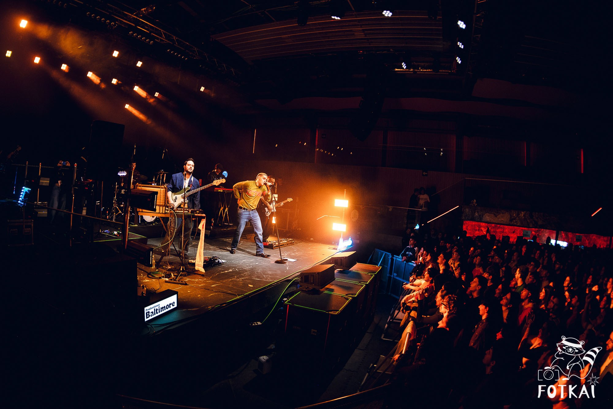 Barry B en Alicante 13 de febrero 2026: concierto épico de pop alternativo y energía en vivo | FOTKAI