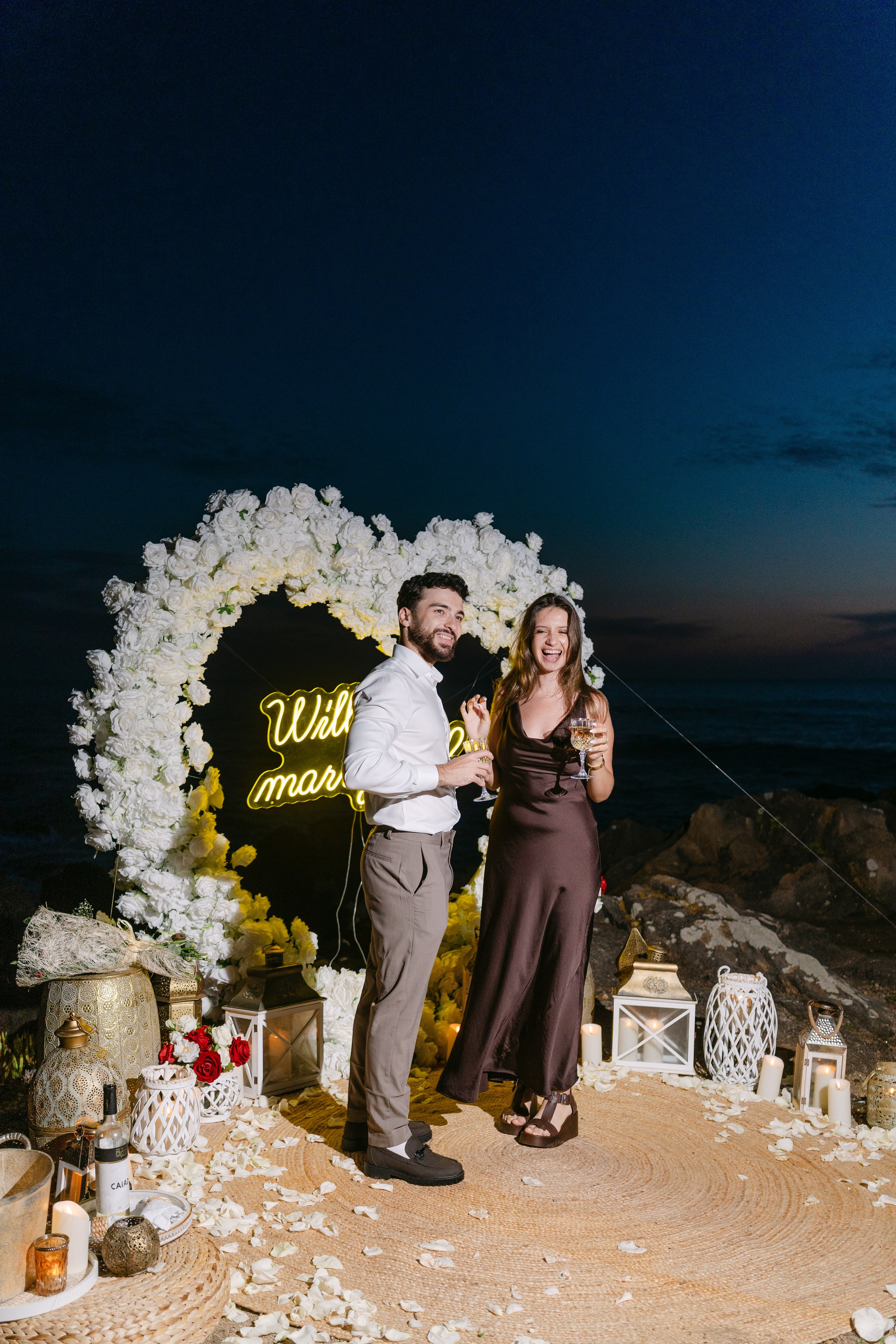 Wedding Proposal at the Beach. Davi Valente