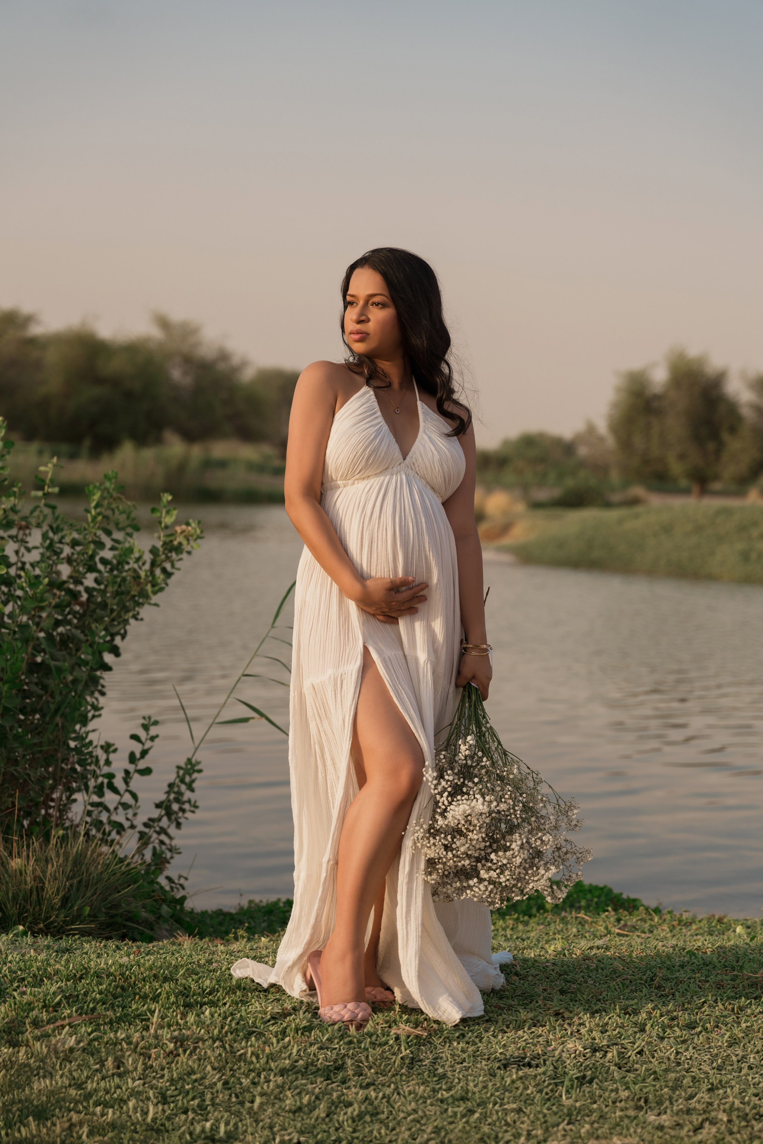 By the lake. Angela Iakovleva — Family Photographer in Dubai