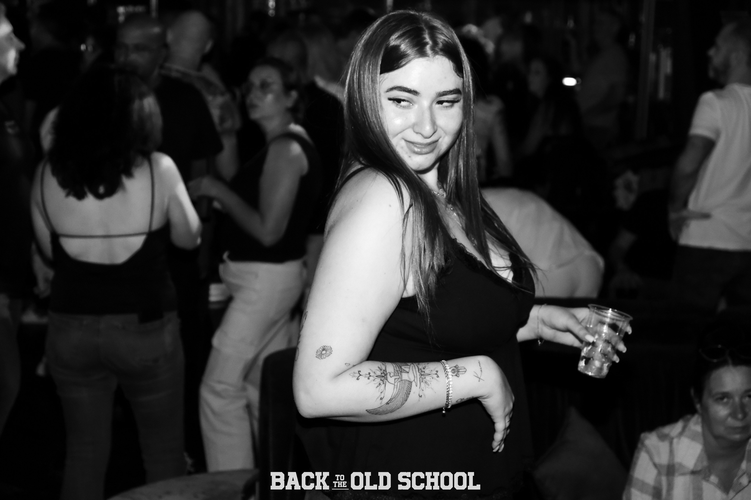 Back to the old school. Middle East Photo Agency — Photography & Event Magnets — סוכנות צילום והדפסת מגנטים לאירועים