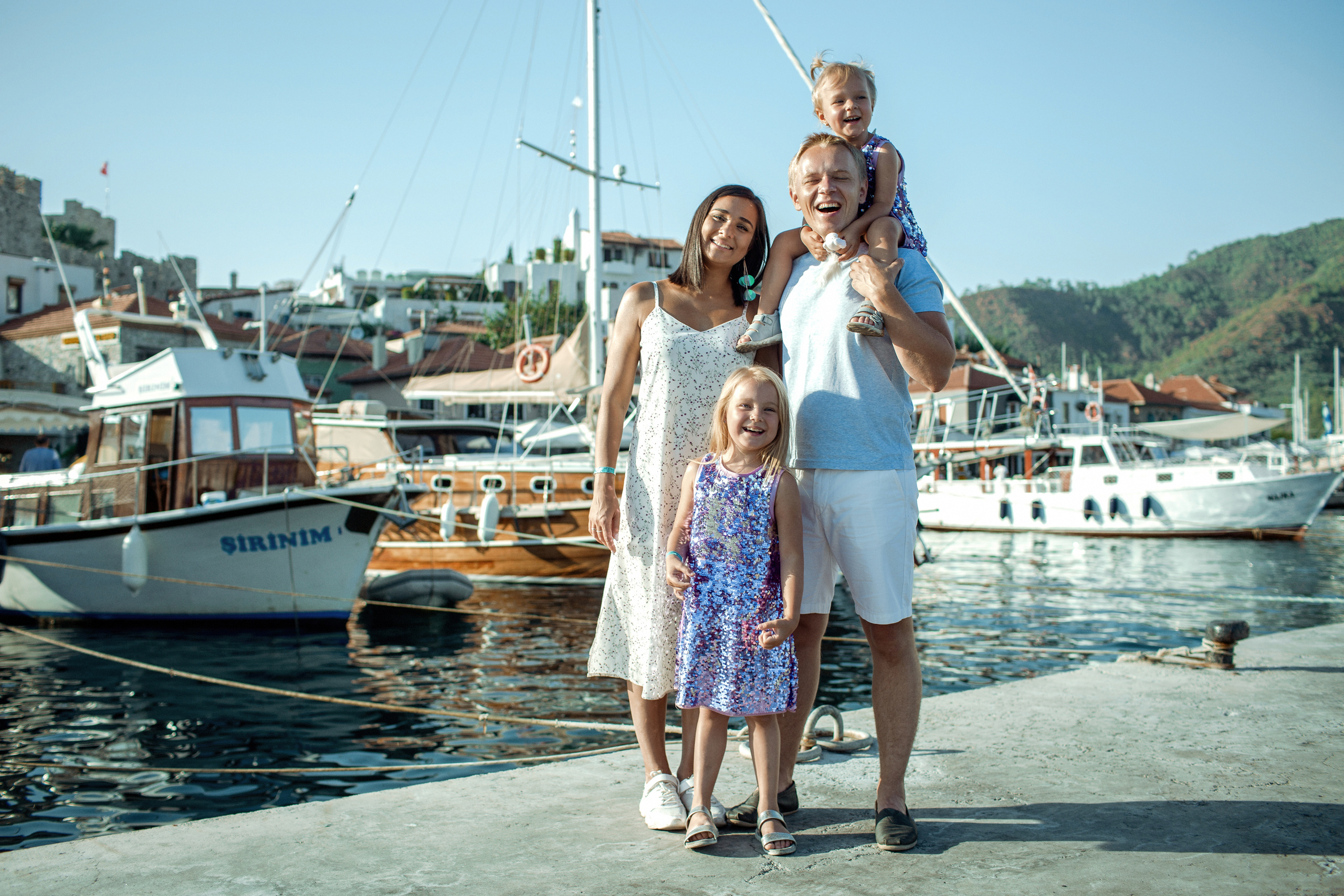 Family photo shooting in Marmaris old town. Julia Ganch I Fashion Wedding Photography I Cappadocia Turkey