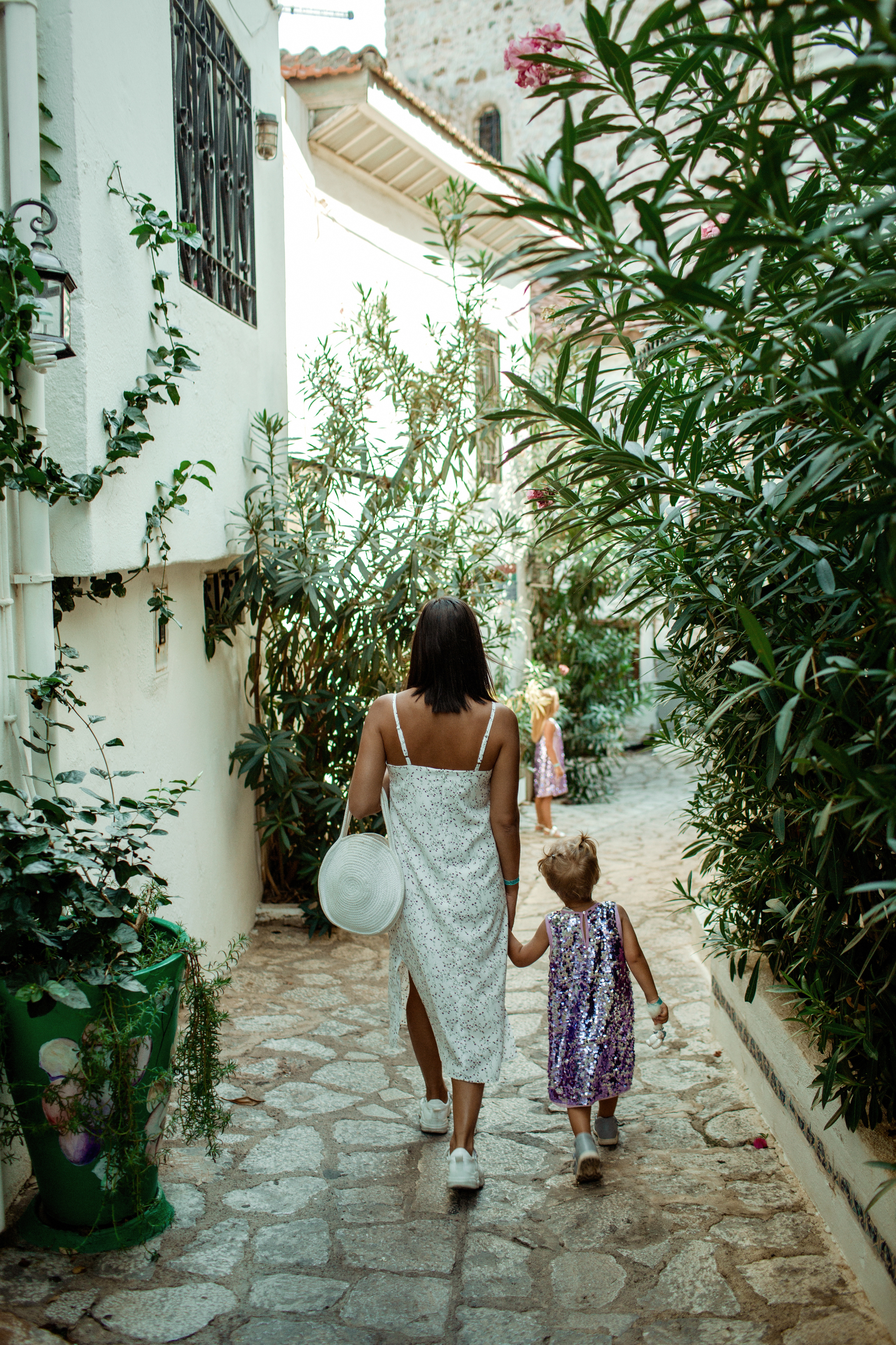 Family photo shooting in Marmaris old town. Julia Ganch I Fashion Wedding Photography I Cappadocia Turkey