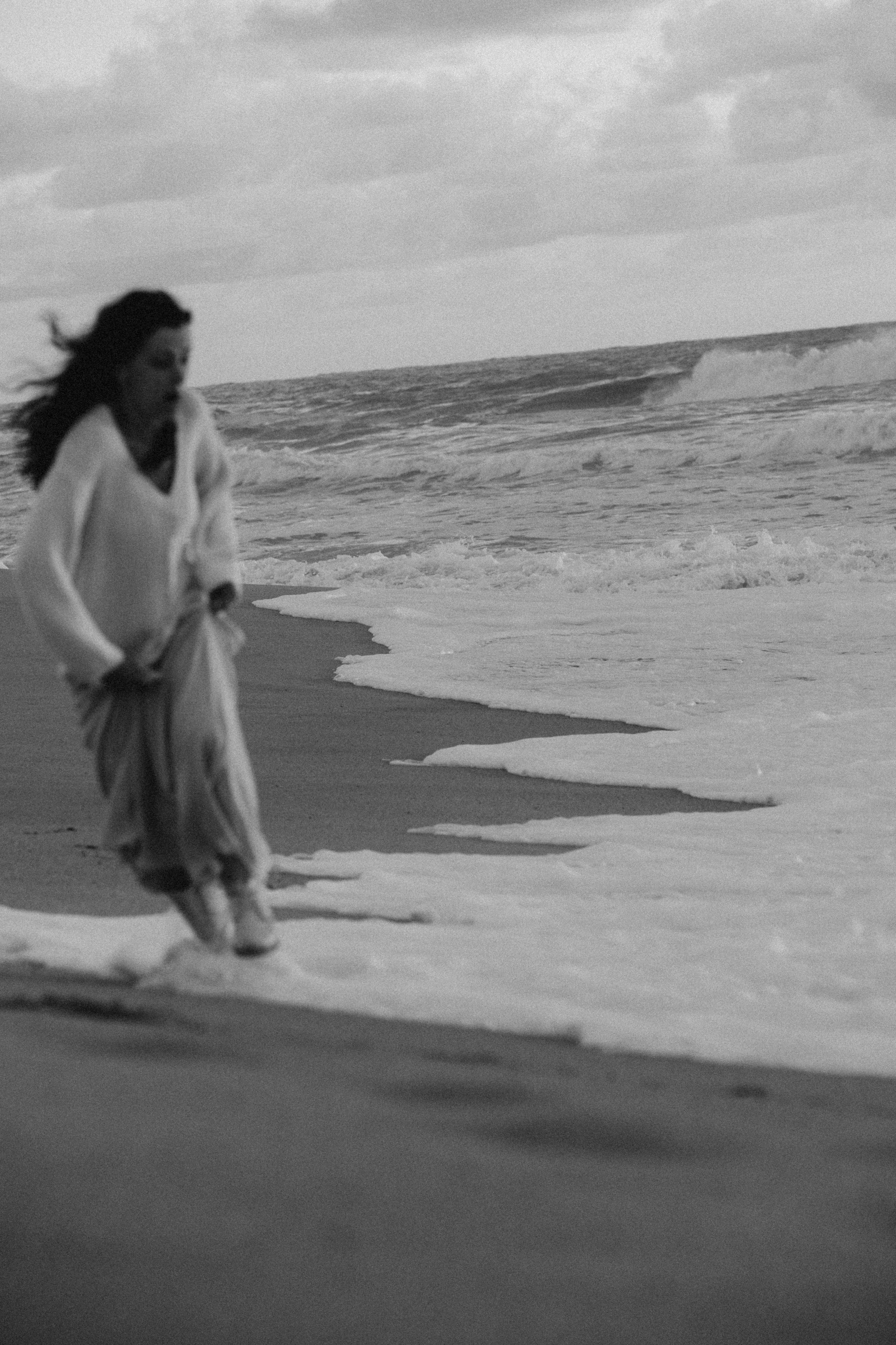 IRINA. Anastasiia Antoniuk portrait, family and couple photographer, Portugal