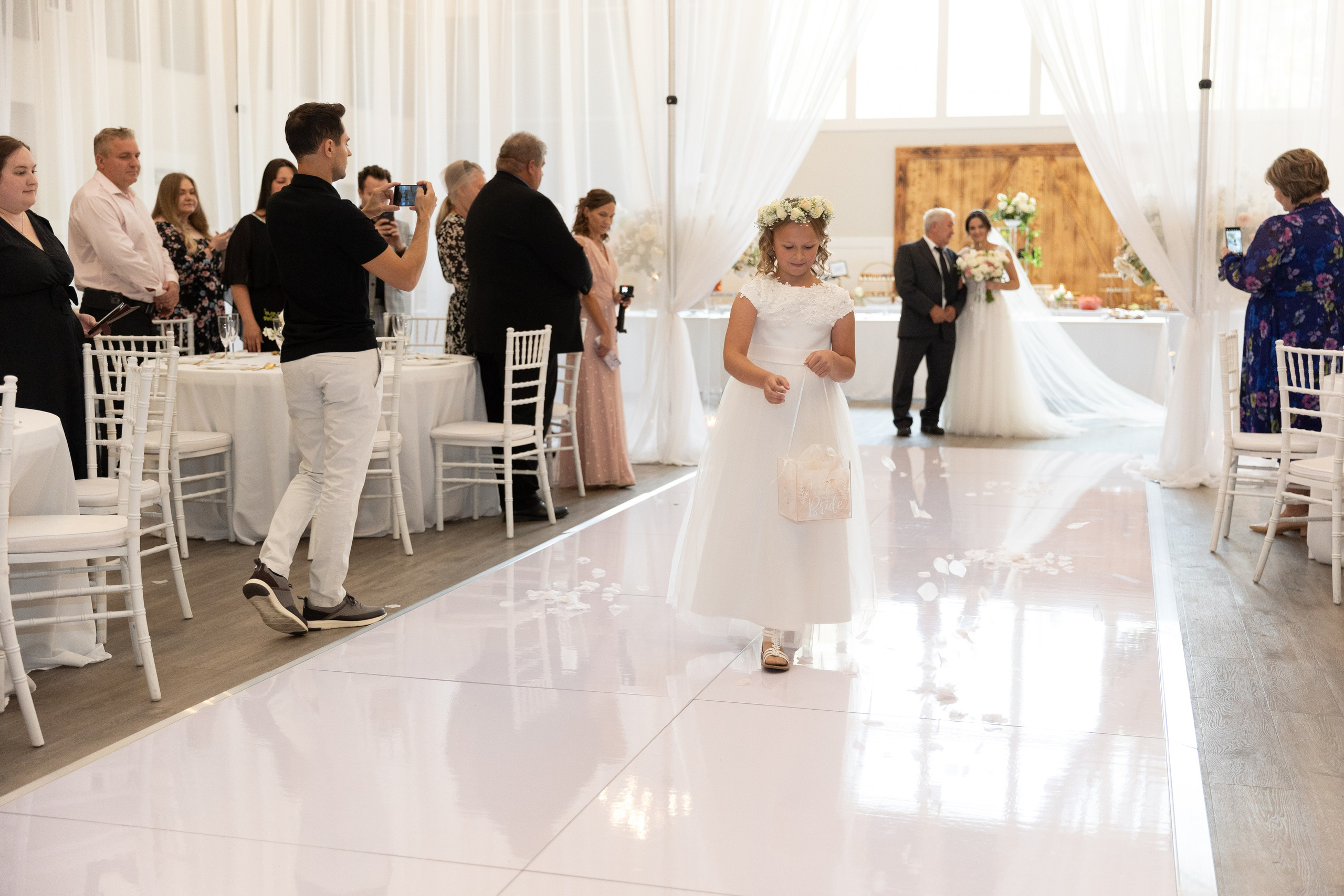 Max and Julia. Family and Wedding photographer