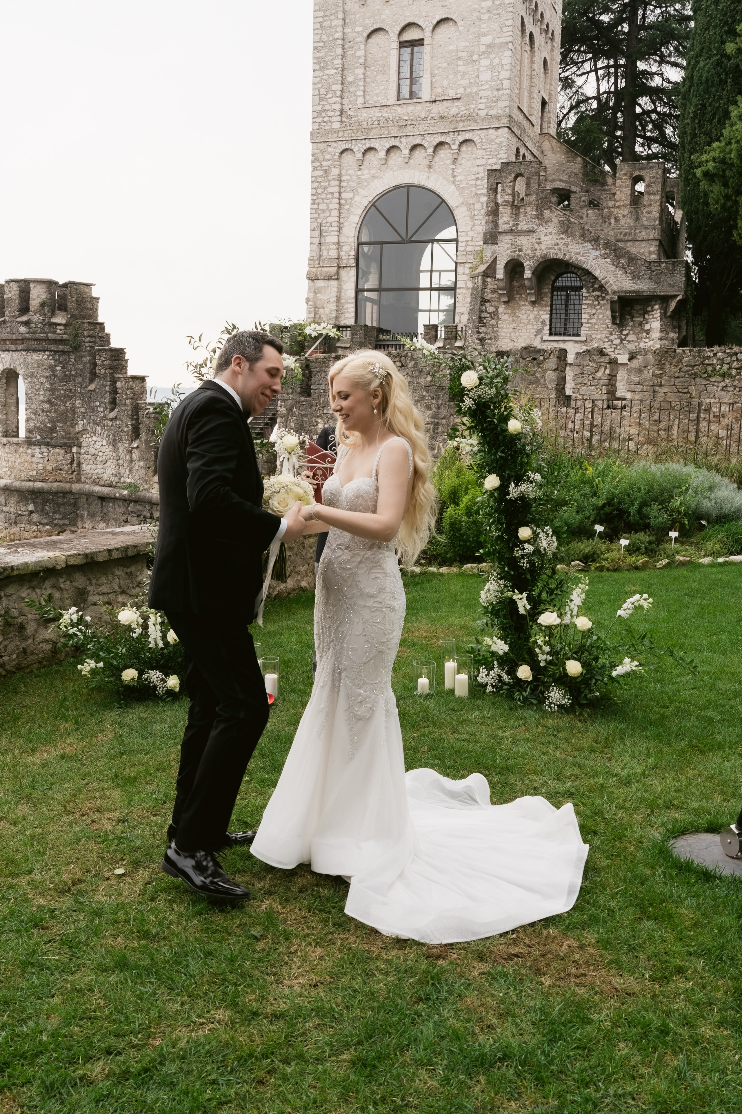LINDSEY AND ROBERT _LAKE GARDA. PHOTOGRAPHER IN ITALY