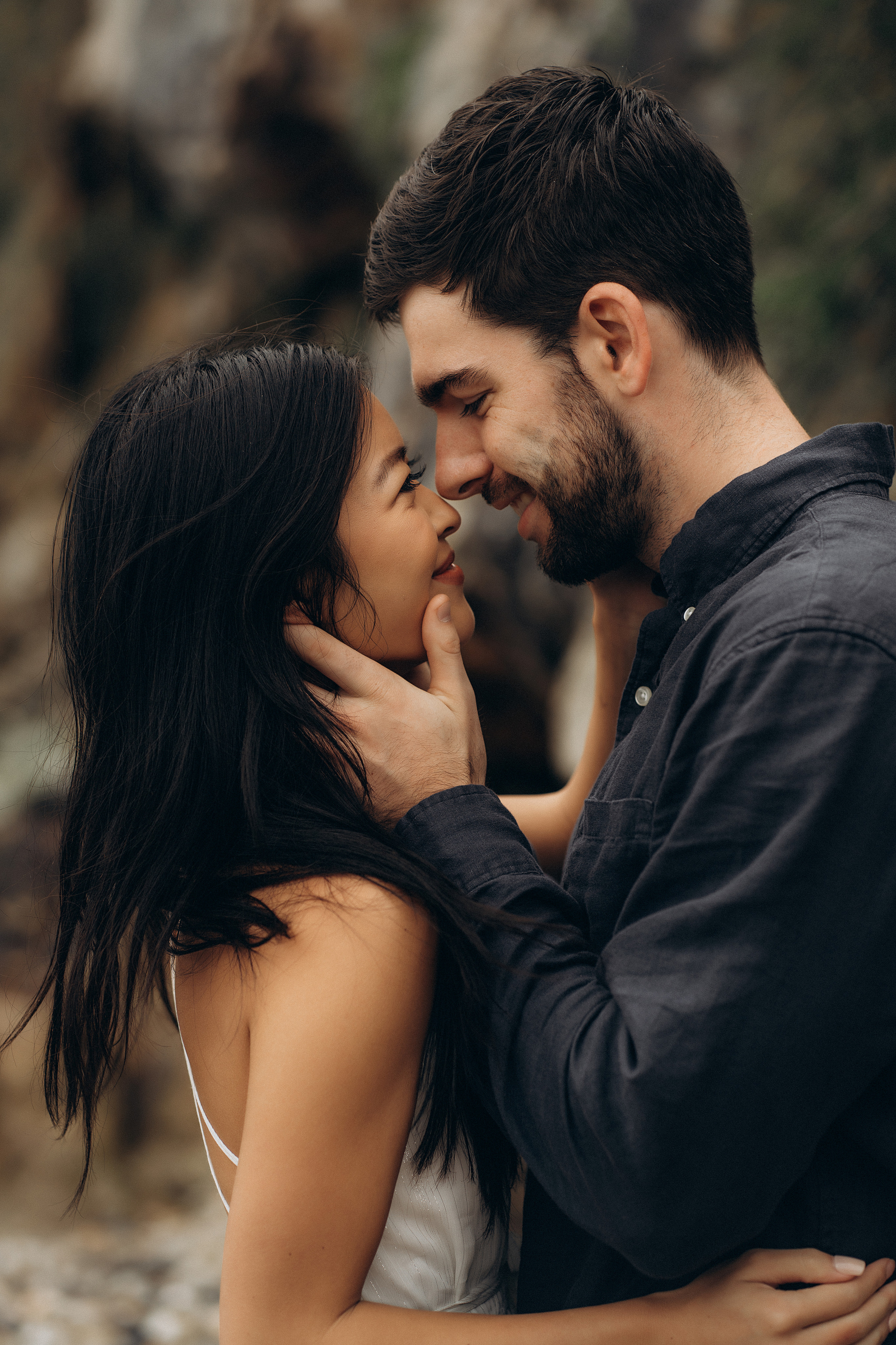 LOVE STORY: Hannah & Johnny. Main