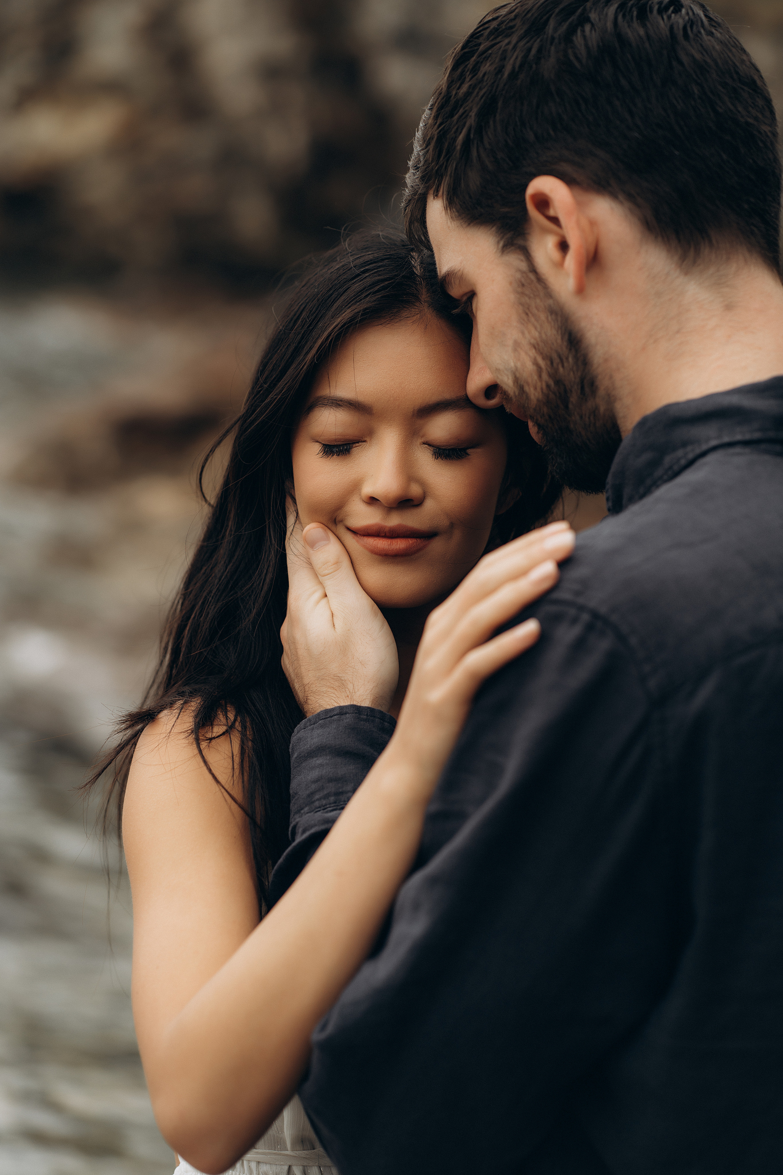 LOVE STORY: Hannah & Johnny. Main