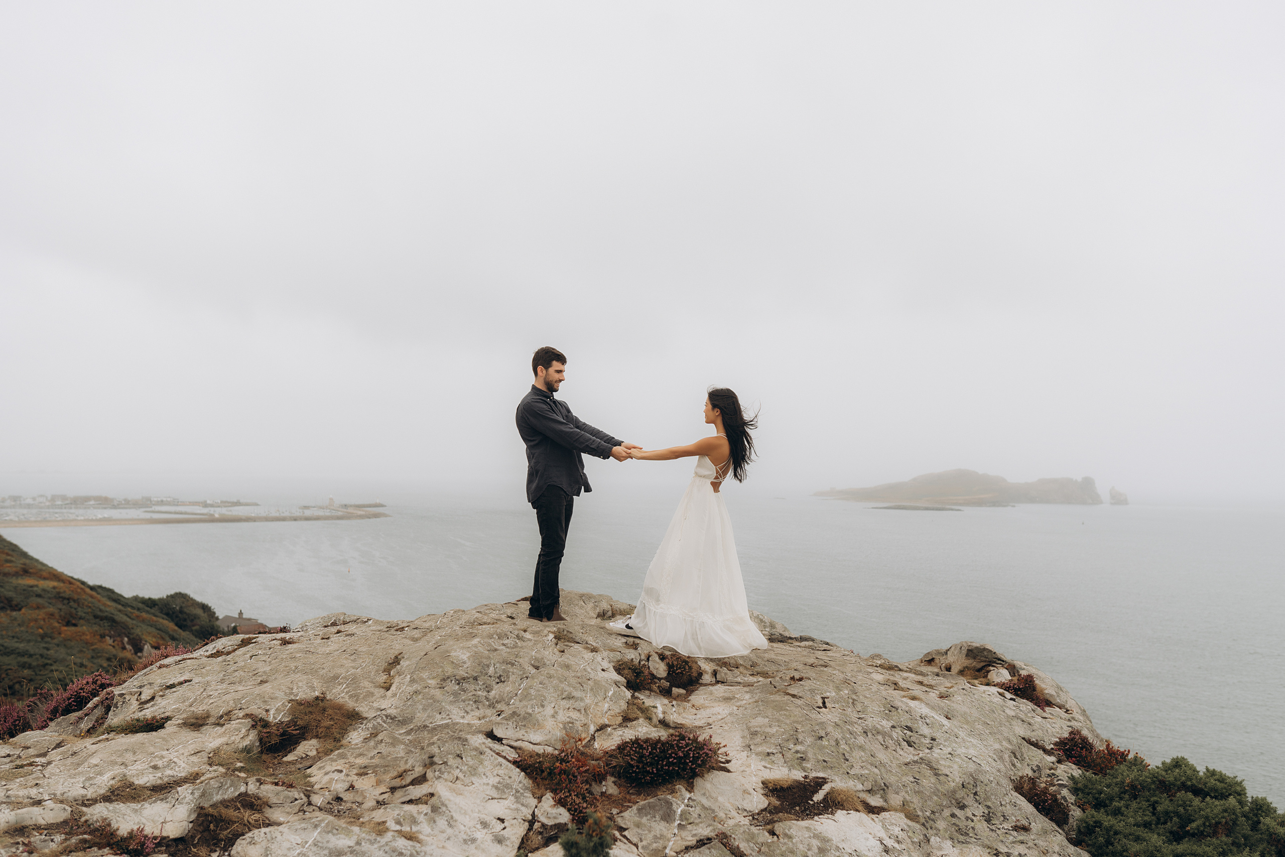 LOVE STORY: Hannah & Johnny. Main