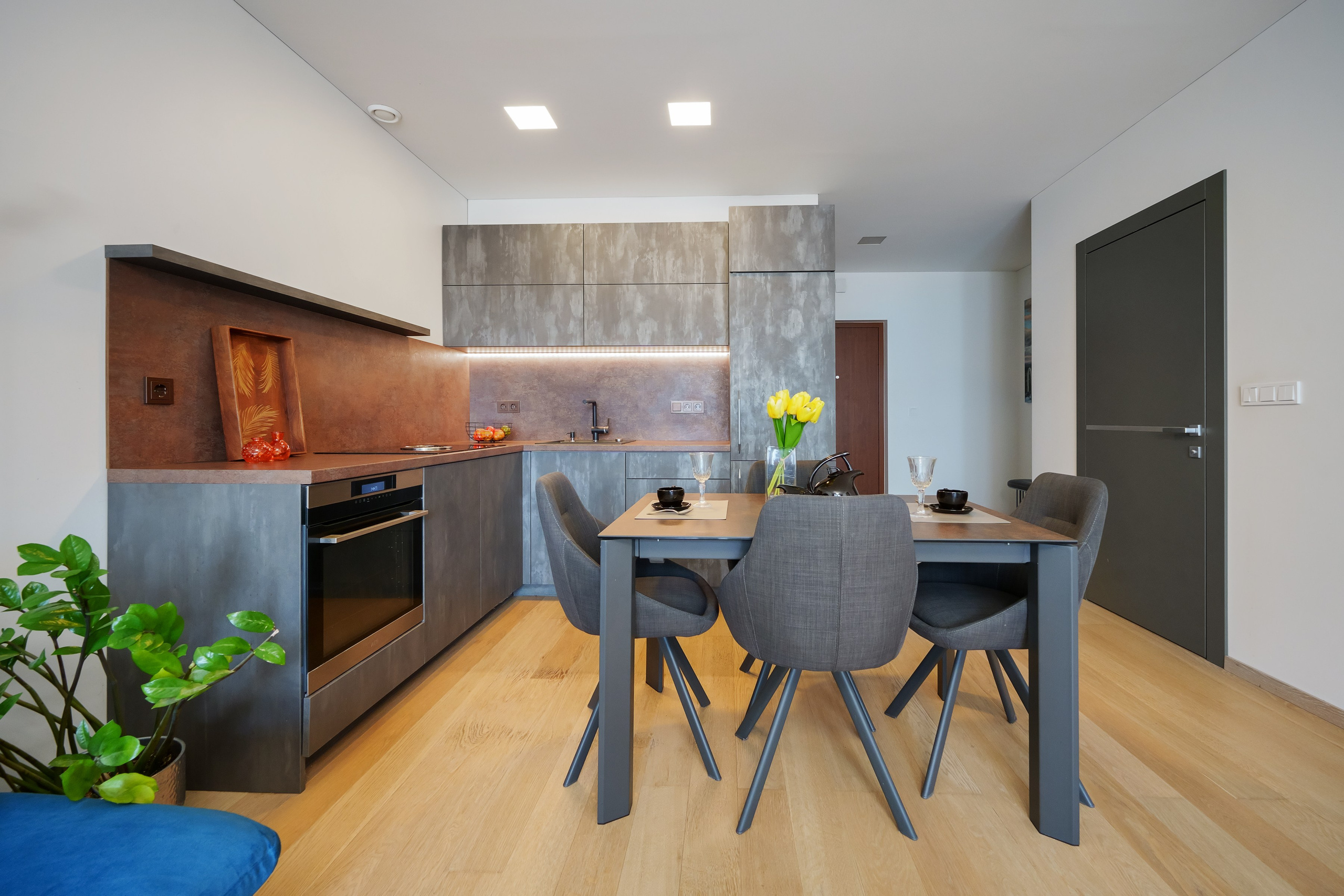 Smolenskio g. 35. Elina Sapiega fotografė Vilniuje