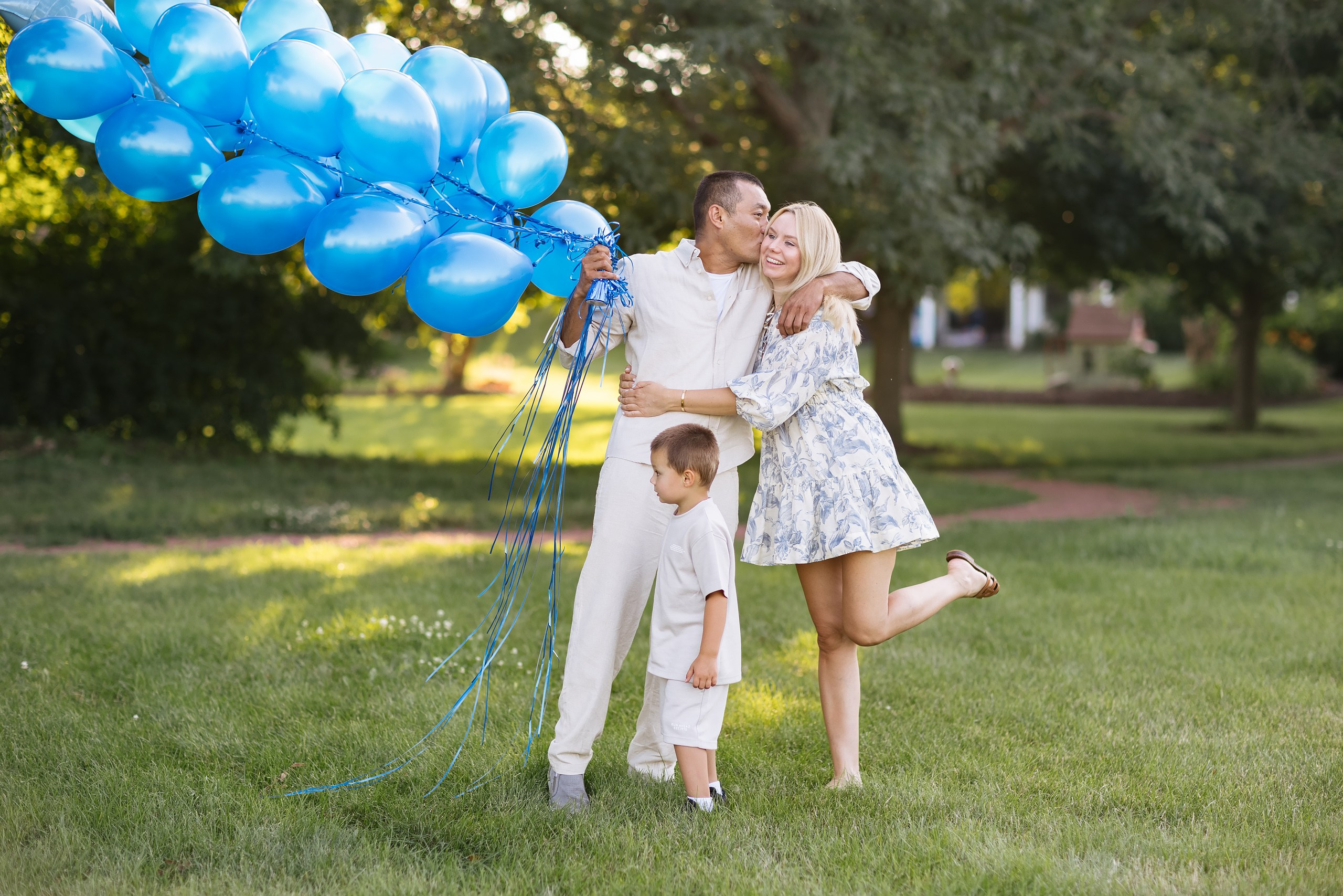 11.07.24 Family Photoshoot. Wedding family event photographer in Chicago Nick Yushevich