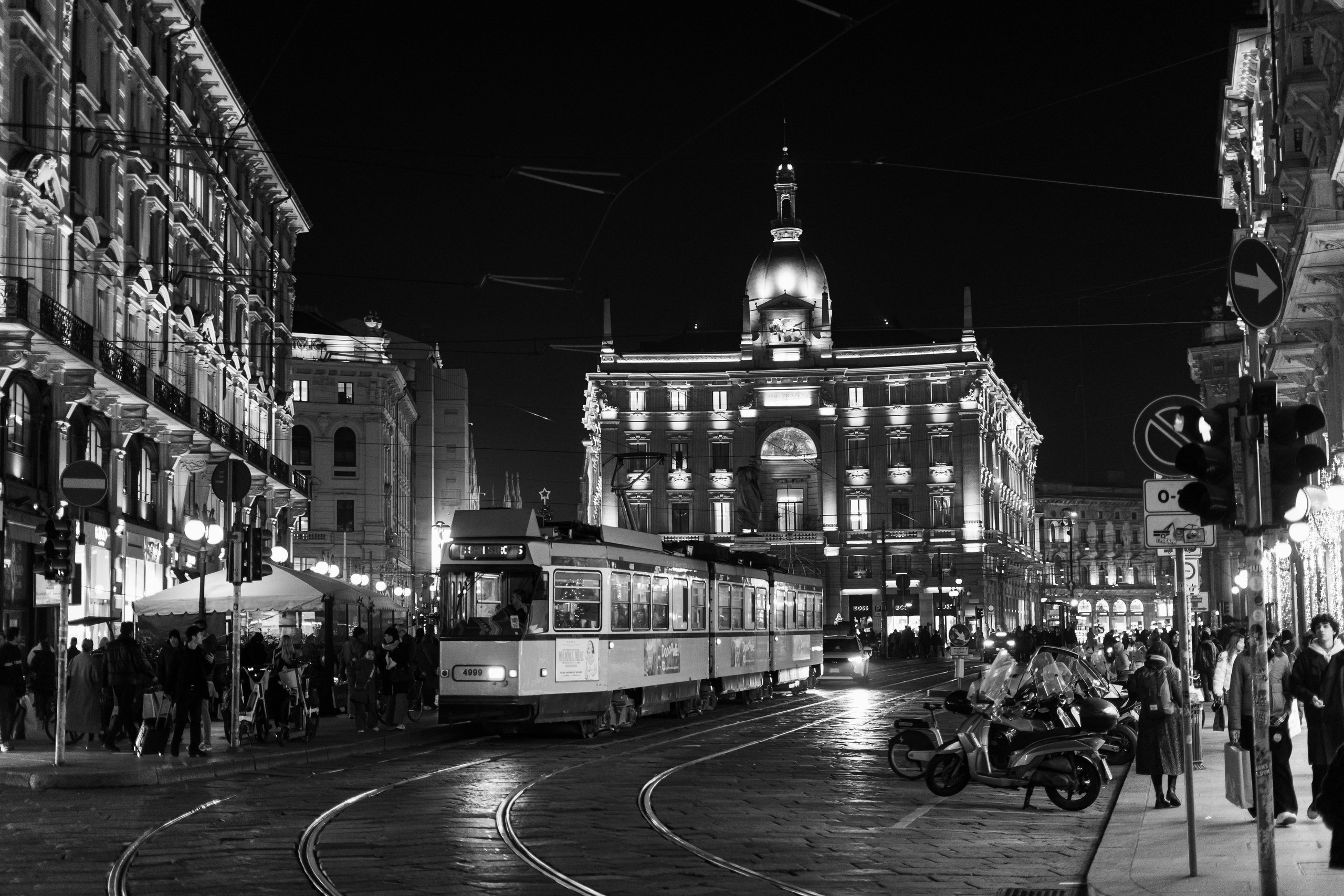 Street photography, urban, street photographer. Photographer in Stockholm