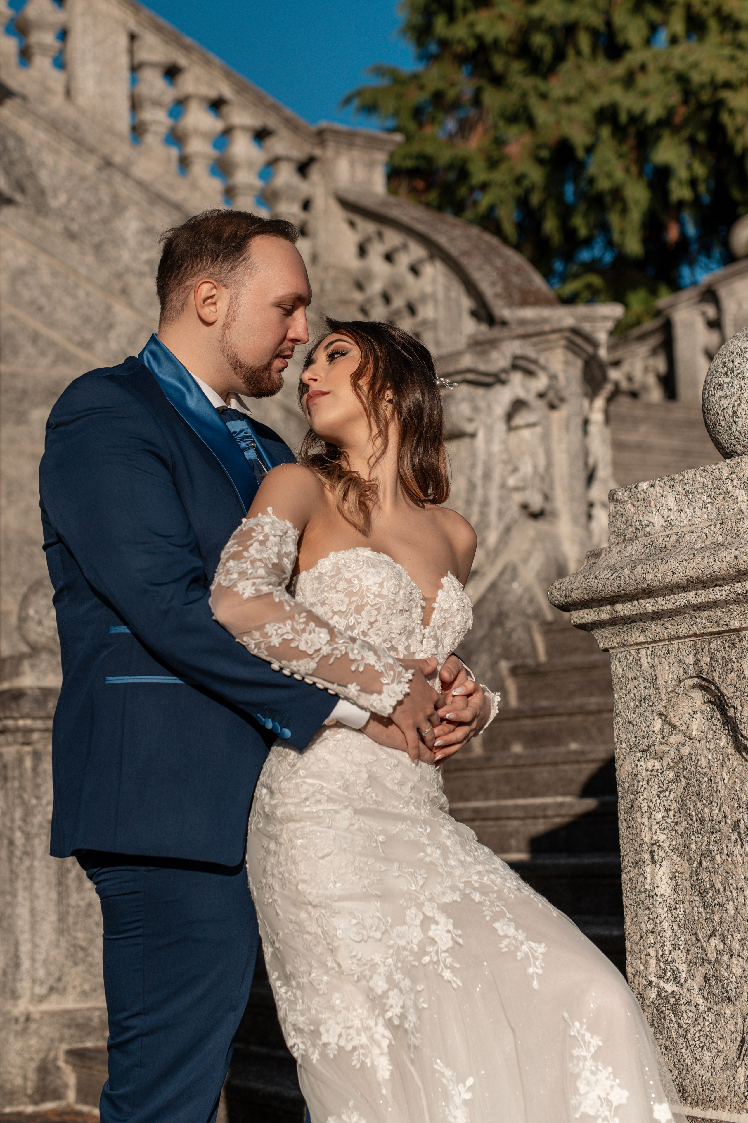 Olivelli Park Elopement on Lake Como. Fotografo matrimonio Lago di Como Ferrari Media Production