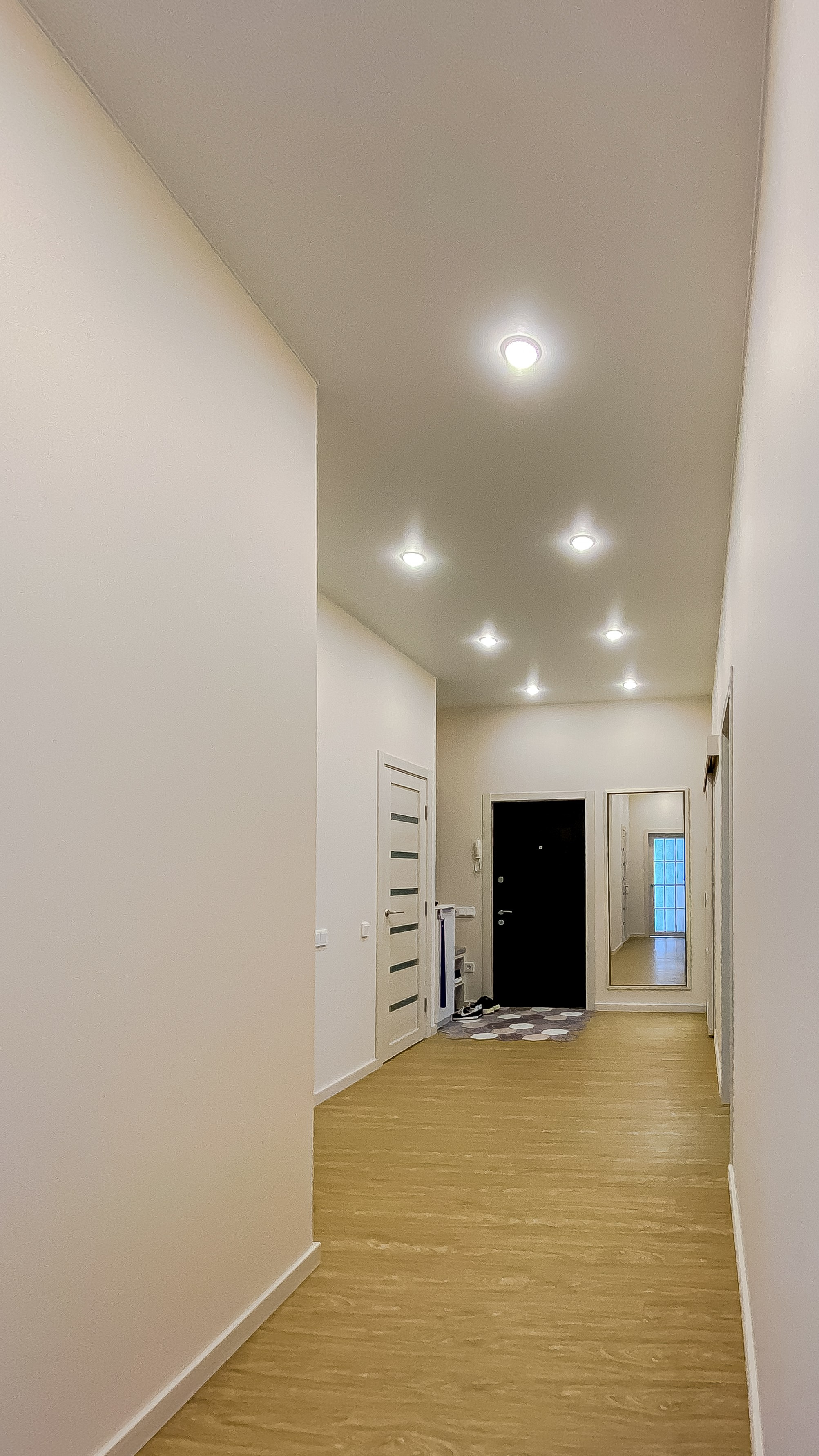 The apartment is 98 m2. Fotograf Dmitrii Donets