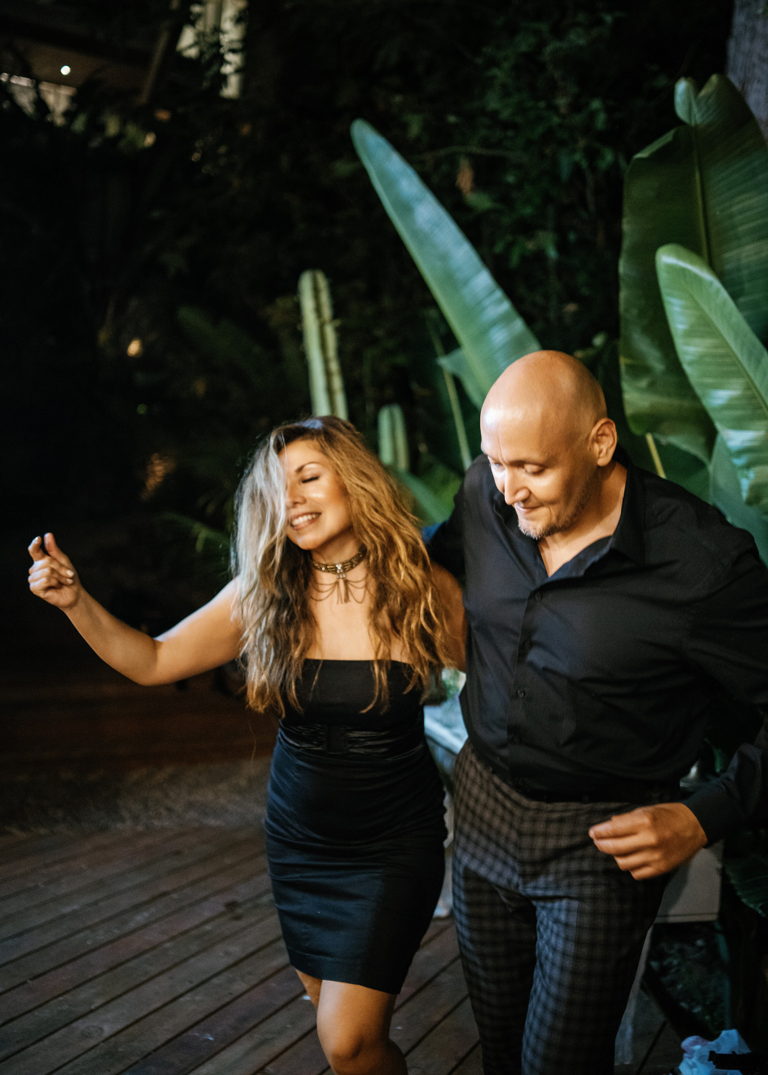 Wedding at the Hollywood Sign Venue, Los Angeles, California. Wedding Photography & Videography Team in California, Los Angeles, San Francisco, San Diego and Travel