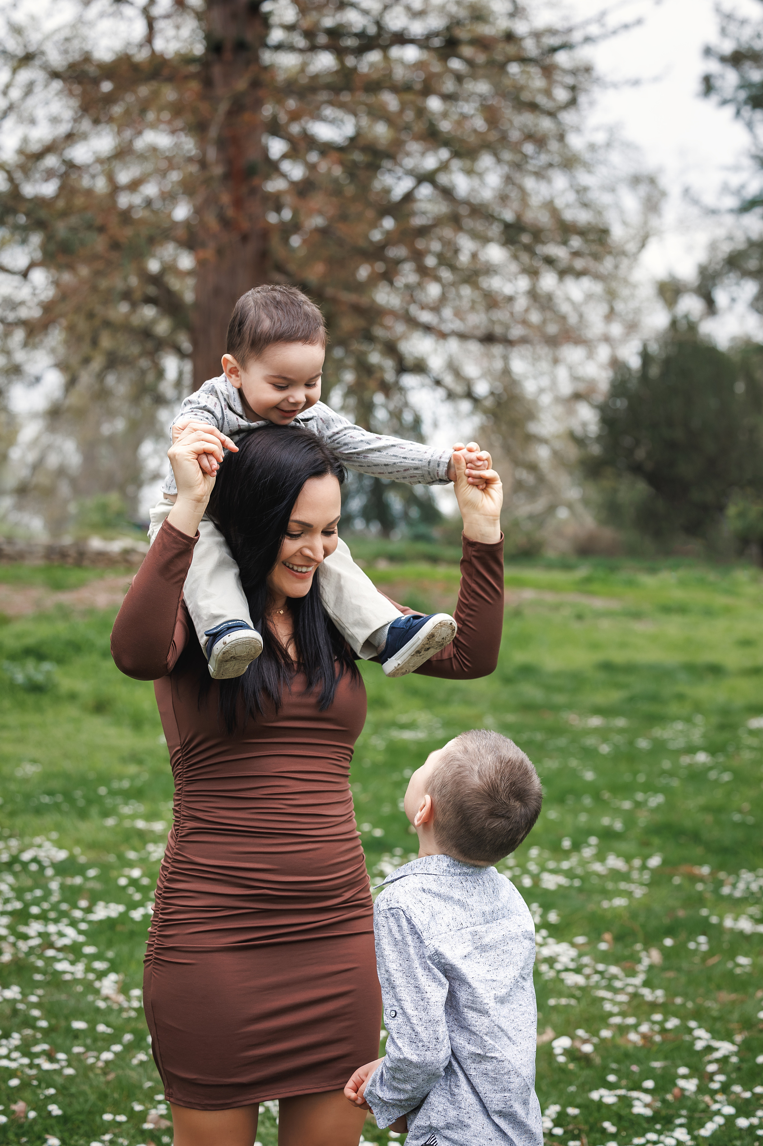Family. ArtFeather Photography. Sacramento, California