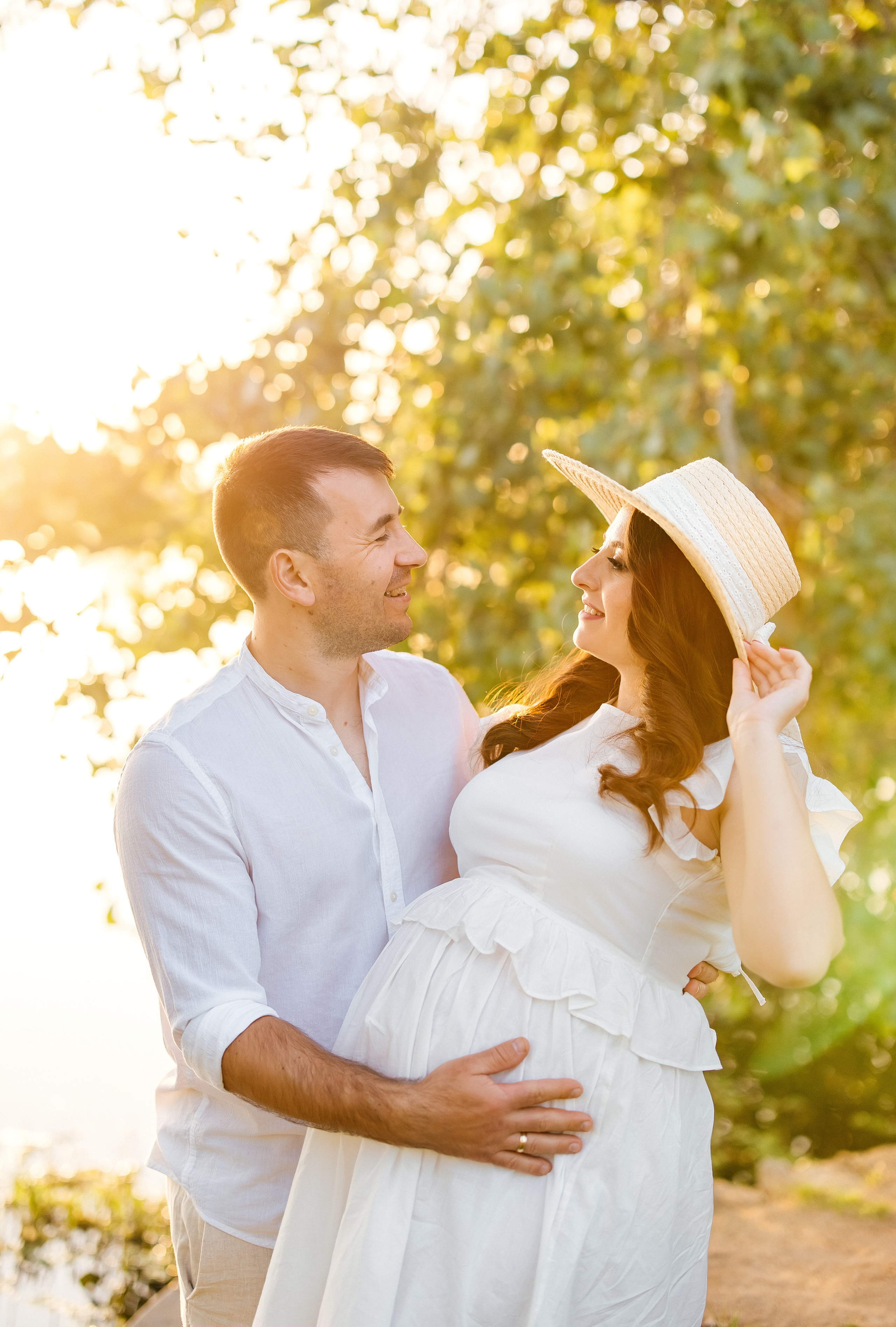 Maternity. ArtFeather Photography. Sacramento, California