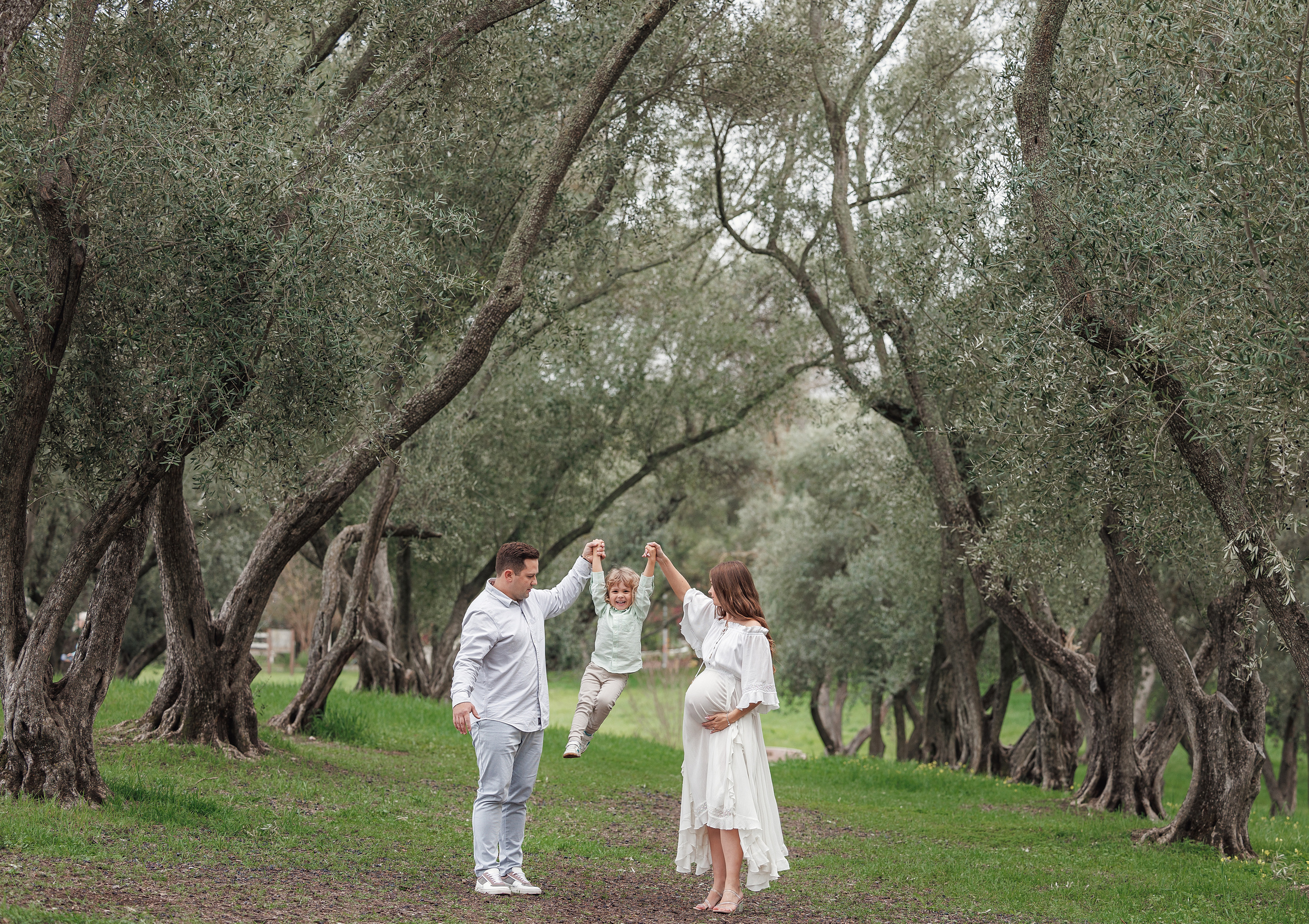 Maternity. ArtFeather Photography. Sacramento, California