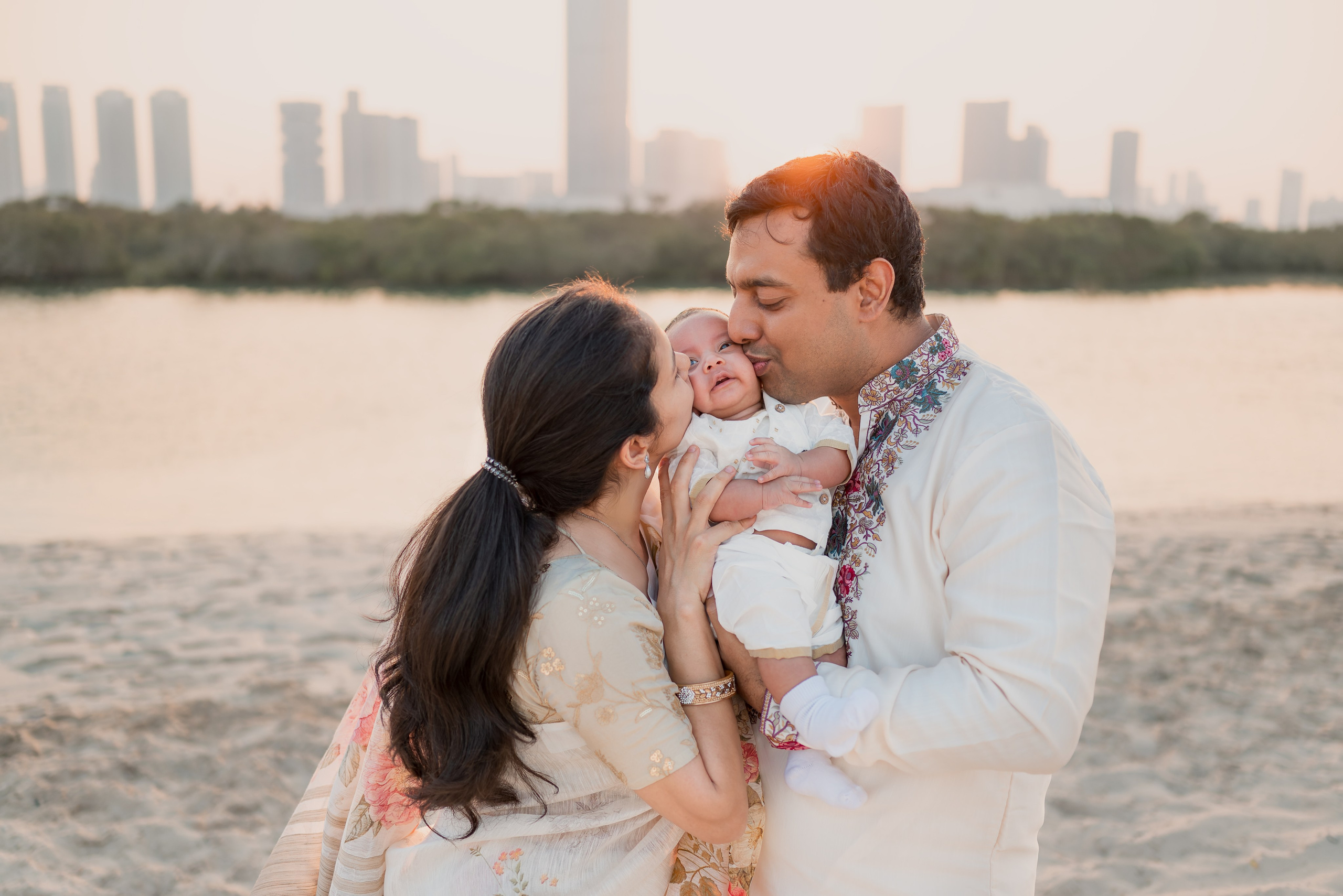 Newborn. Kids and Family photographer in UAE (Dubai, Abu Dhabi) Svetlana Tsoy