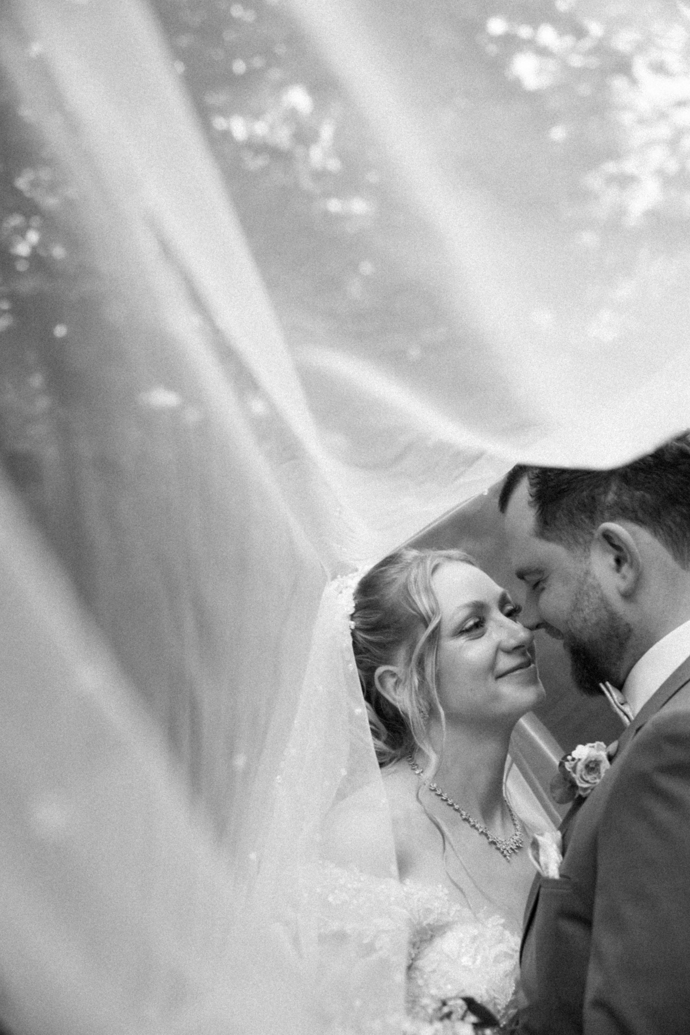 Hochzeit im Schloss Detmold – Kreatives Hochzeit Fotoshooting & Emotionale Hochzeitsreportagen!. Hochzeitsfotografin in Gütersloh | Authentische Hochzeitsreportagen | TK Photographie