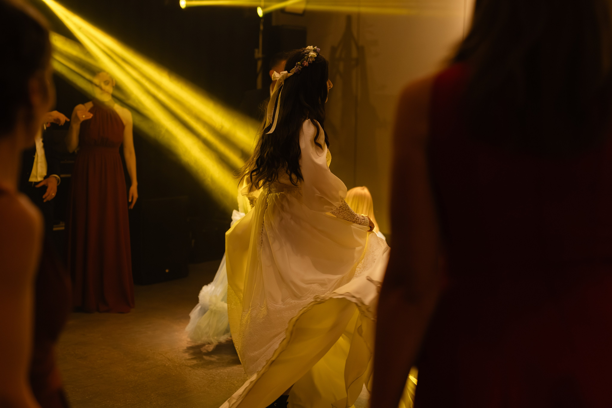 Flori & Cosmin. Main