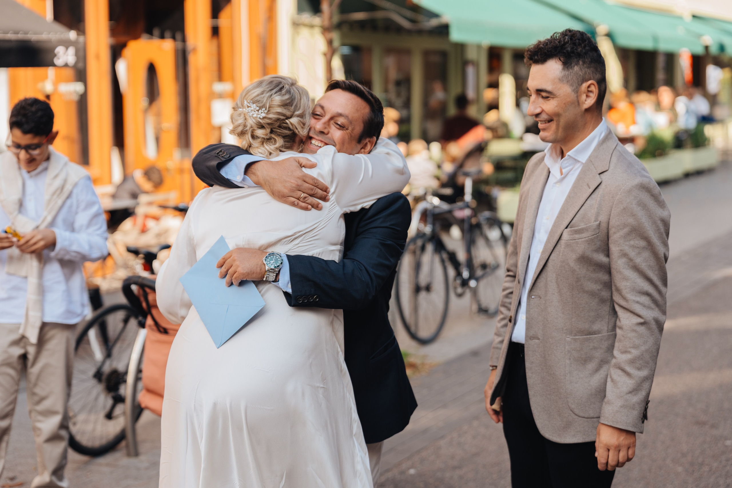 Wedding in Walthamstow, London. Wedding and family photographer in London