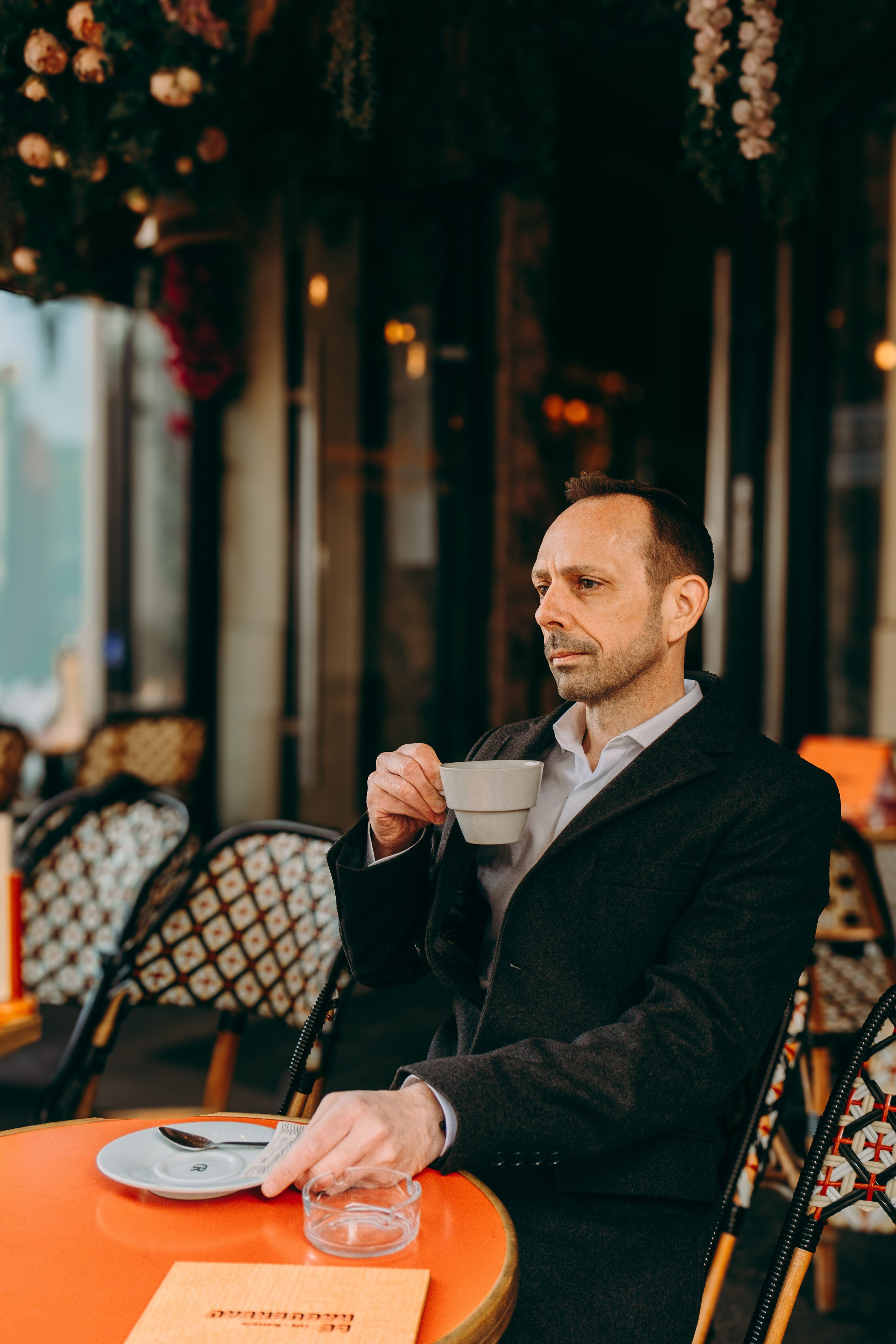 Office style in Paris. Photographer in Paris Marina Chaput