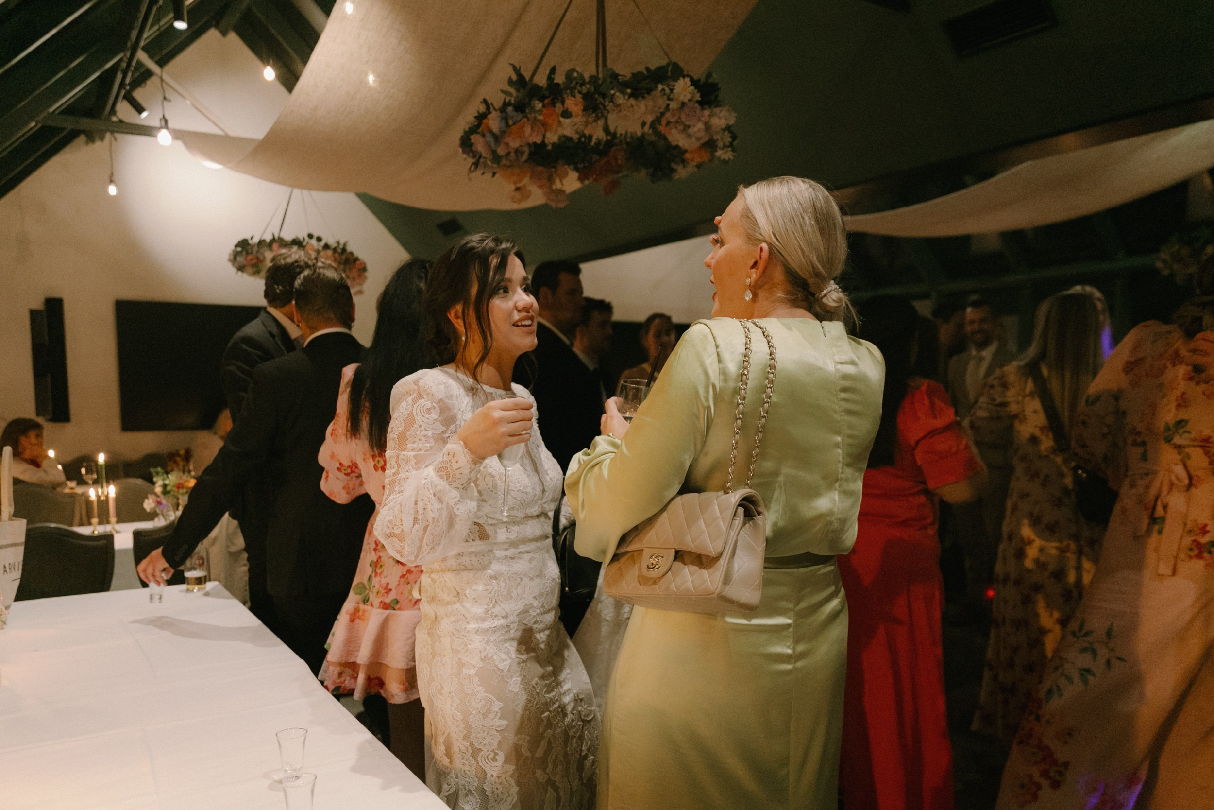 Our beautiful film. Warm family & Wedding stories