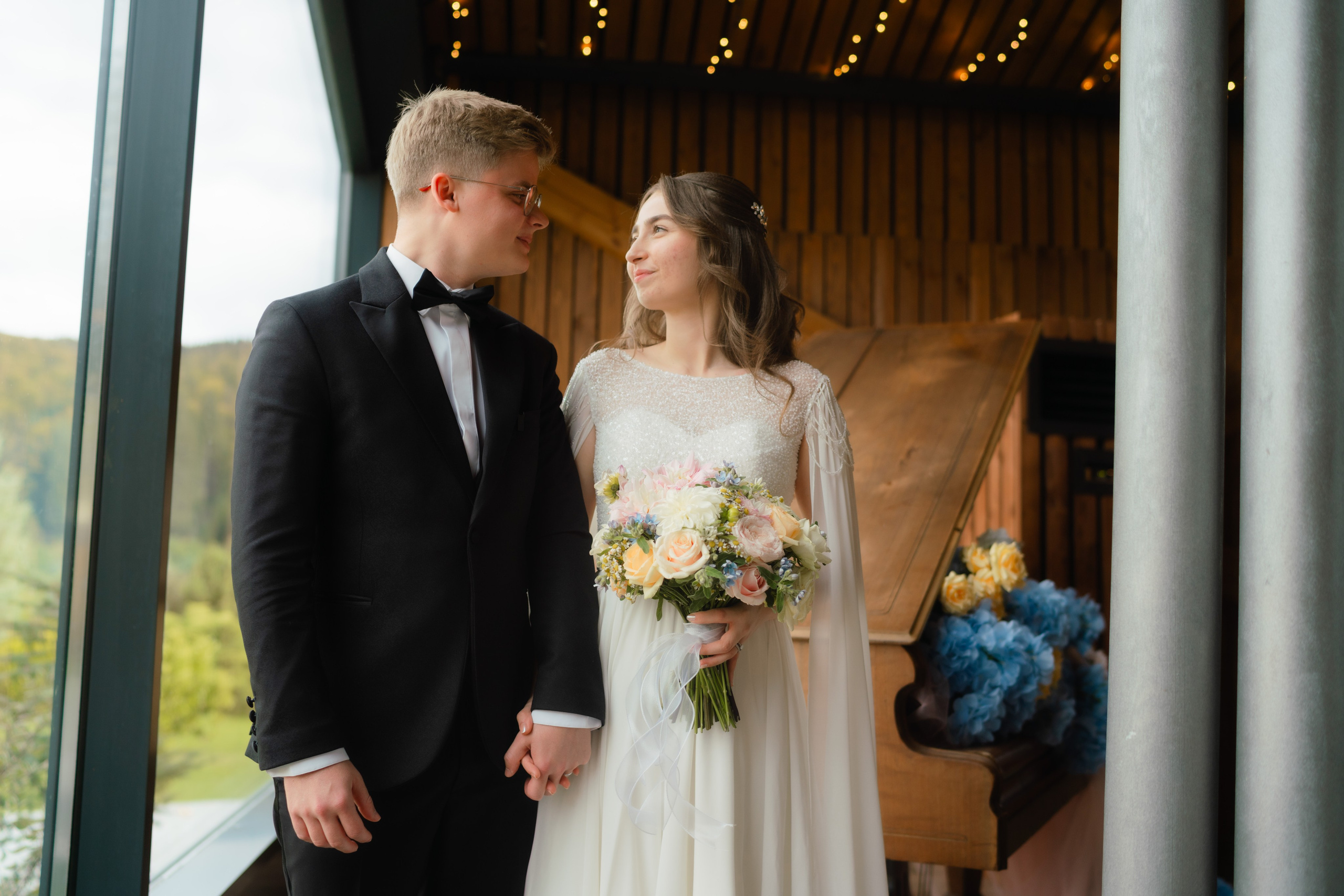 Miruna | Ruben Preview. Main