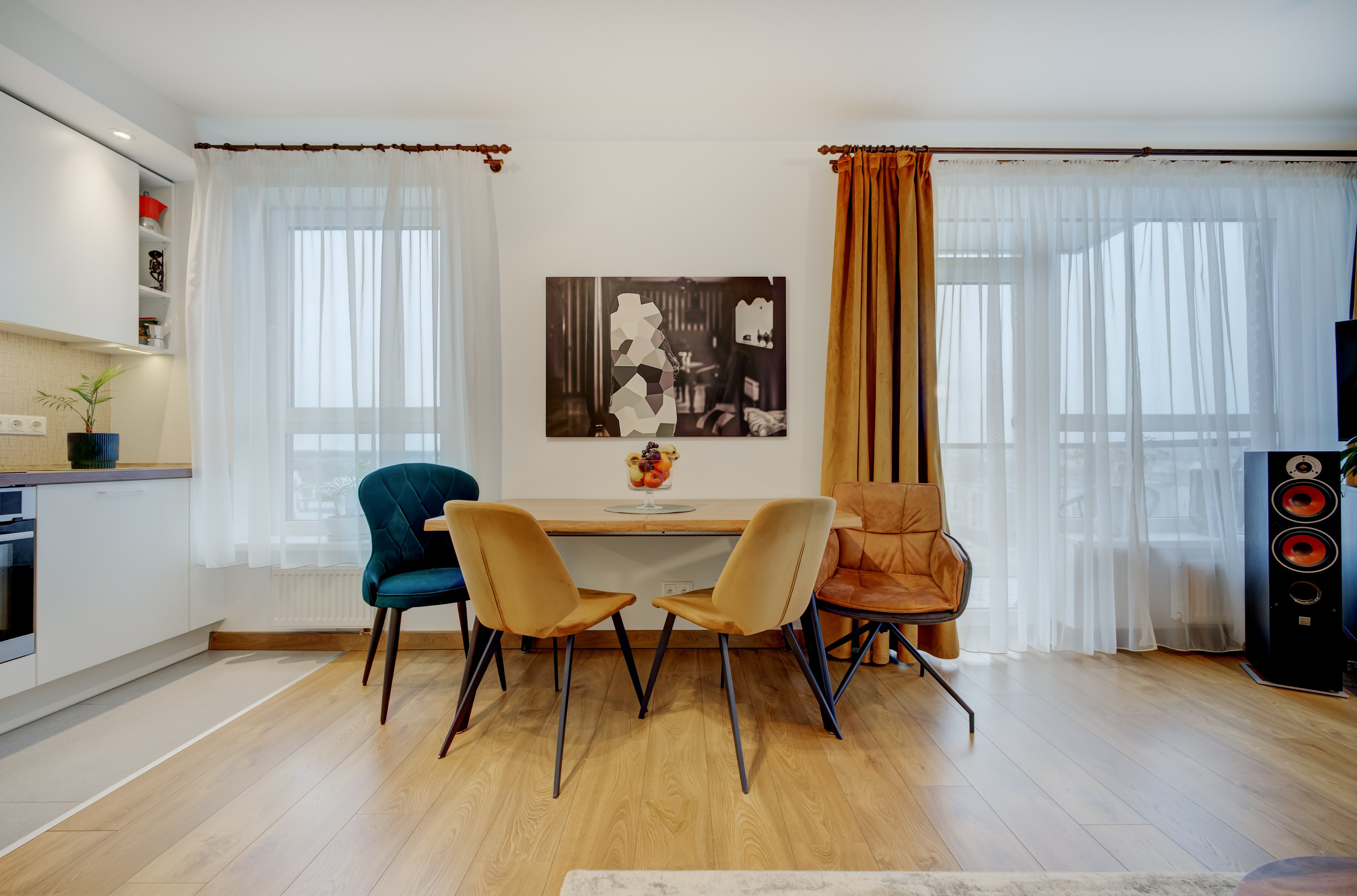 Karaliaučiaus g. 9 c, 2 k buto fotosesija. Elina Sapiega fotografė Vilniuje