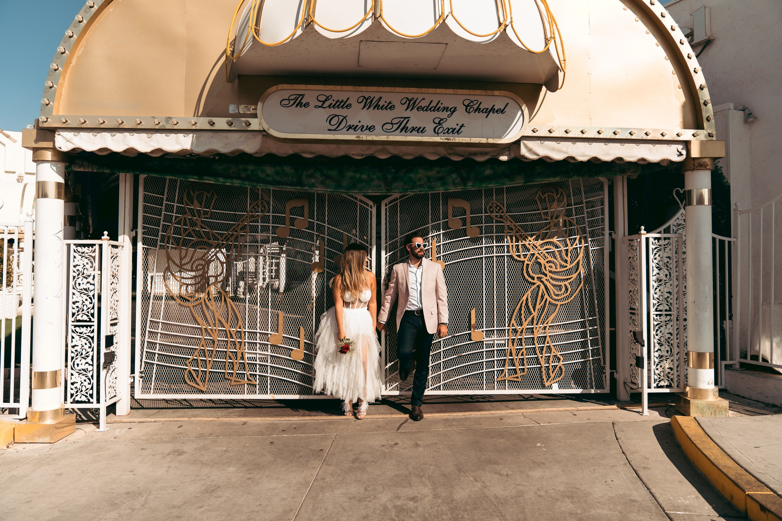Paulina&Manuel. Wedding & elopement photographer Viktoriya Kravtsov. Las Vegas