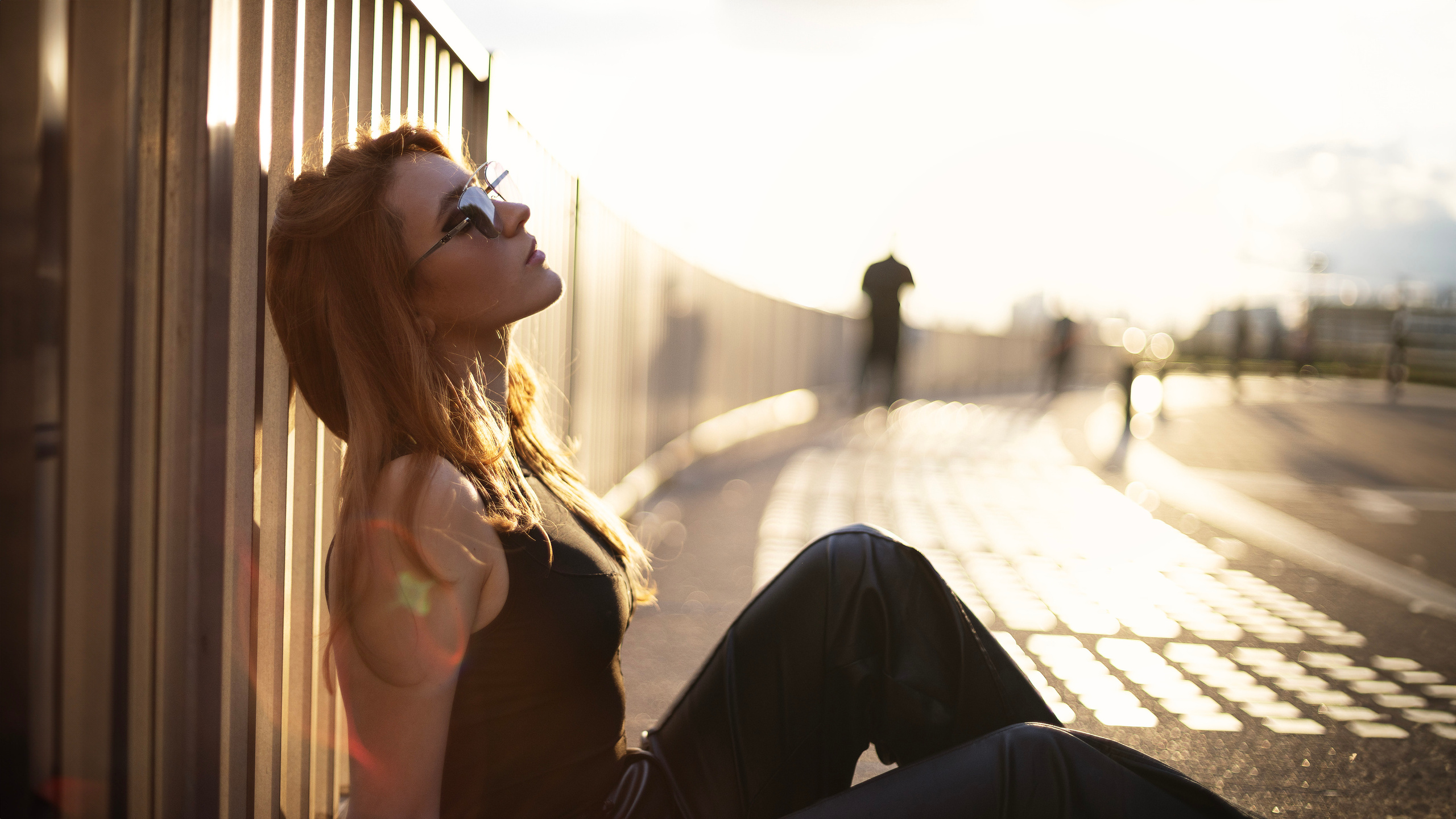 alt="professional headshot photographer UK"