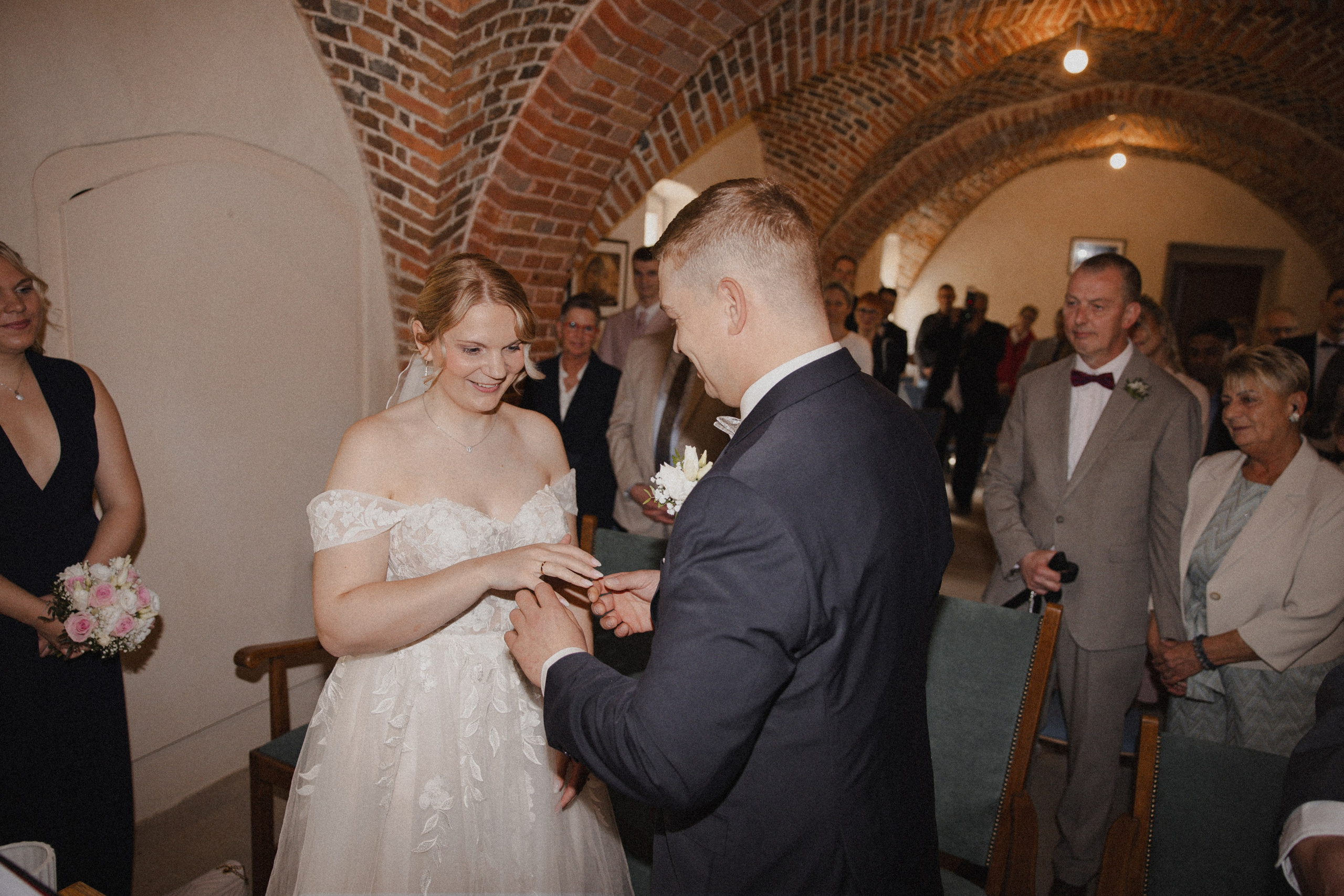 Lorena & Jan l Schloss Sythen. Hochzeitsfotografin Bochum | Halyna Reiche Fotografie NRW