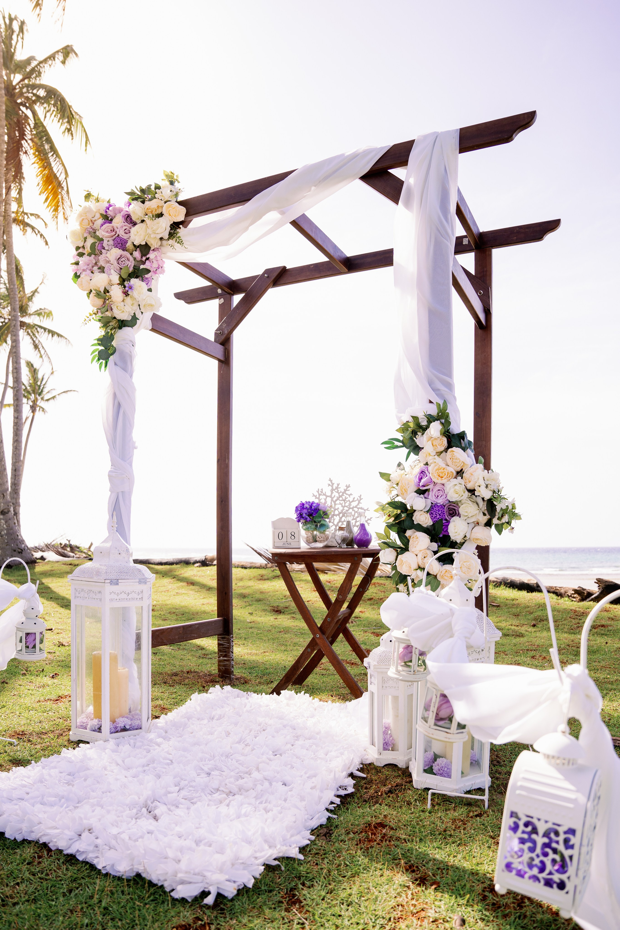 Symbolic Beach Weddings in Puerto Plata. Photographer in Puerto Plata and Santo Domingo, Dominican Republic