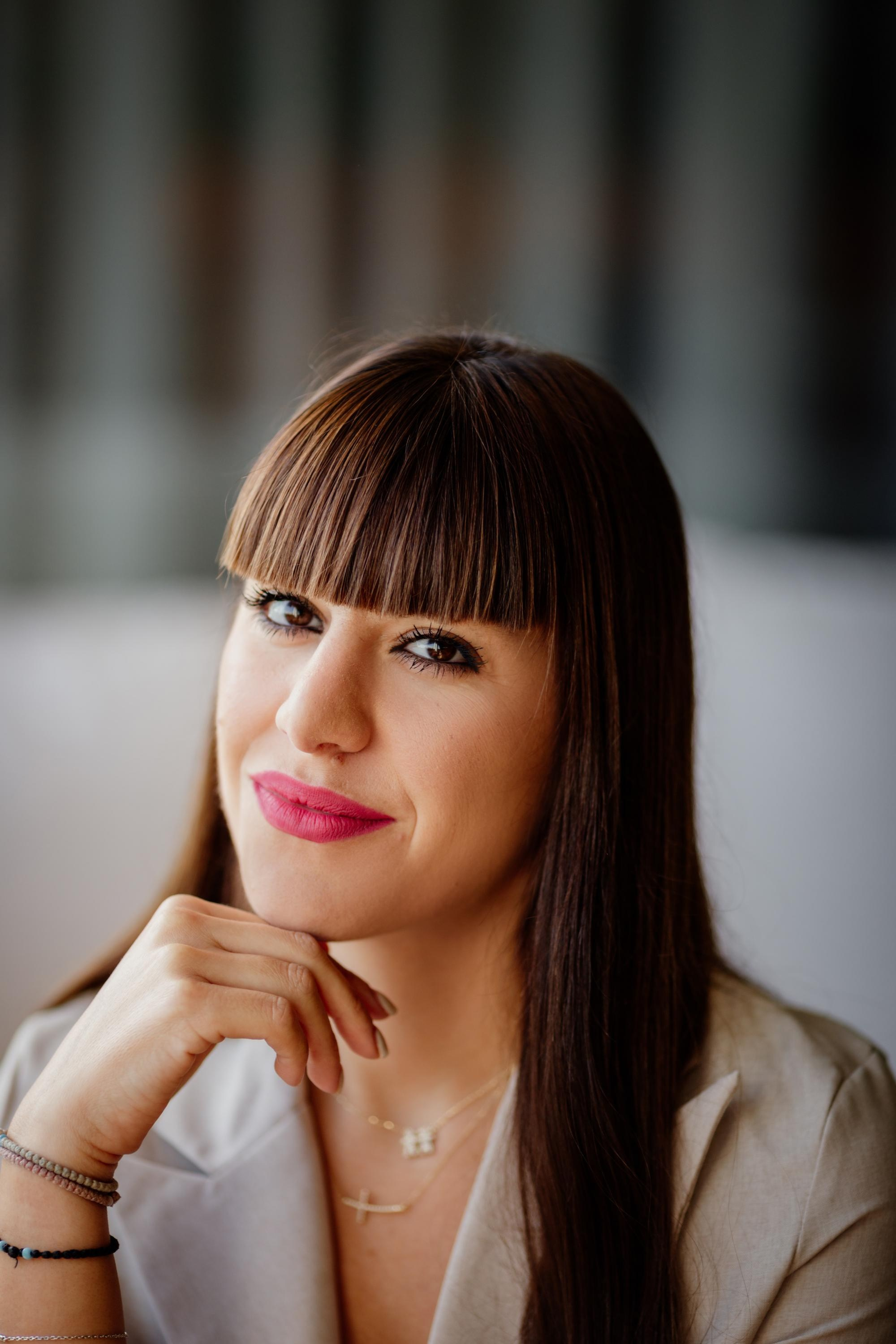 PAYABL. Family and business portrait’s photographer in Cyprus