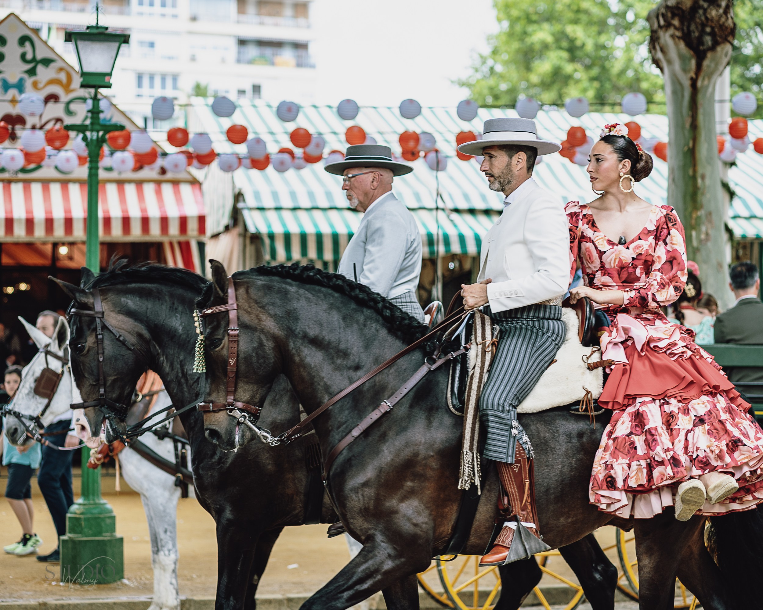 Sesión de fotos en feria de Abril de Sevilla. Inicio