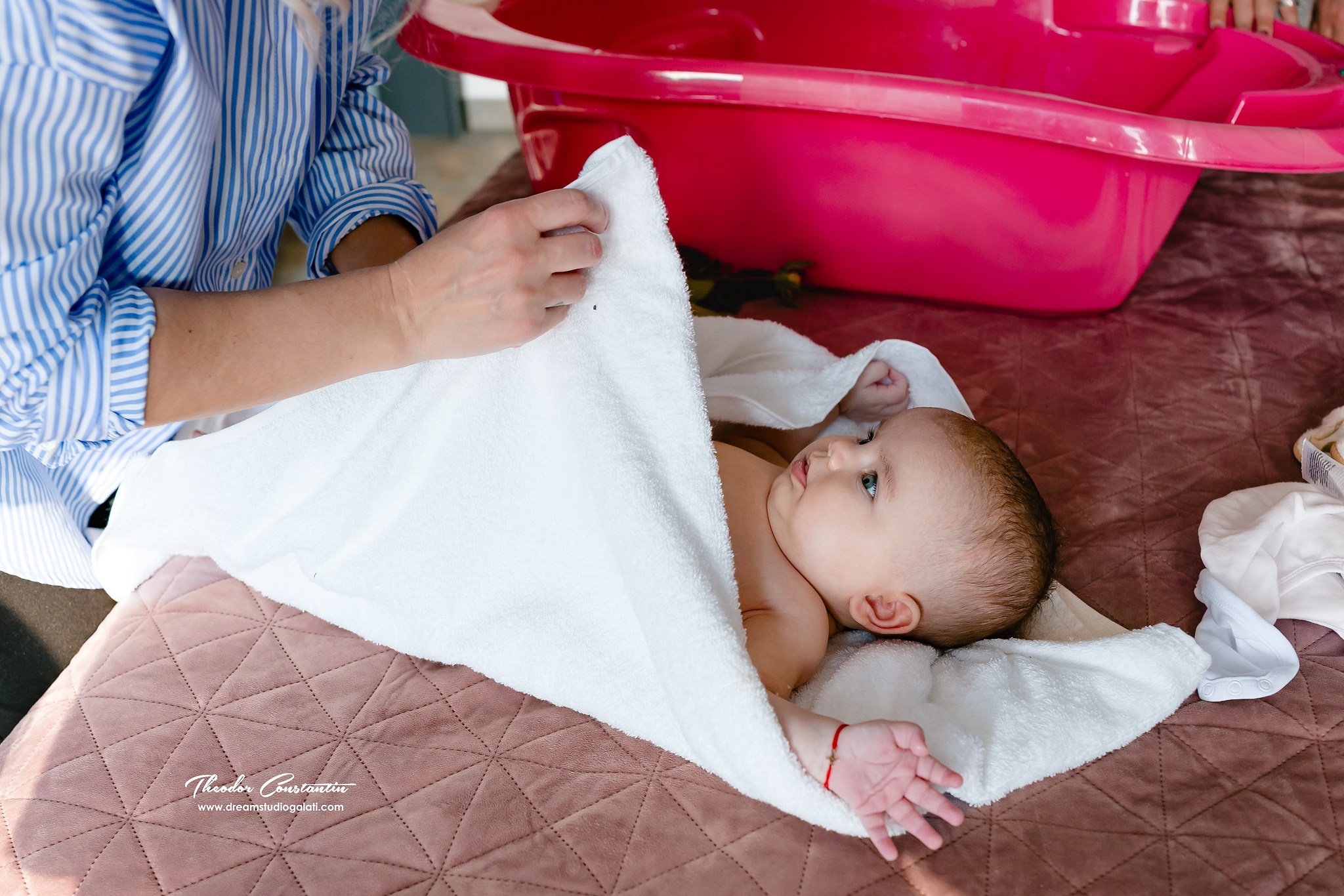 Botez. Dream Studio Galați – ședințe foto profesionale pentru familie, portrete și evenimente