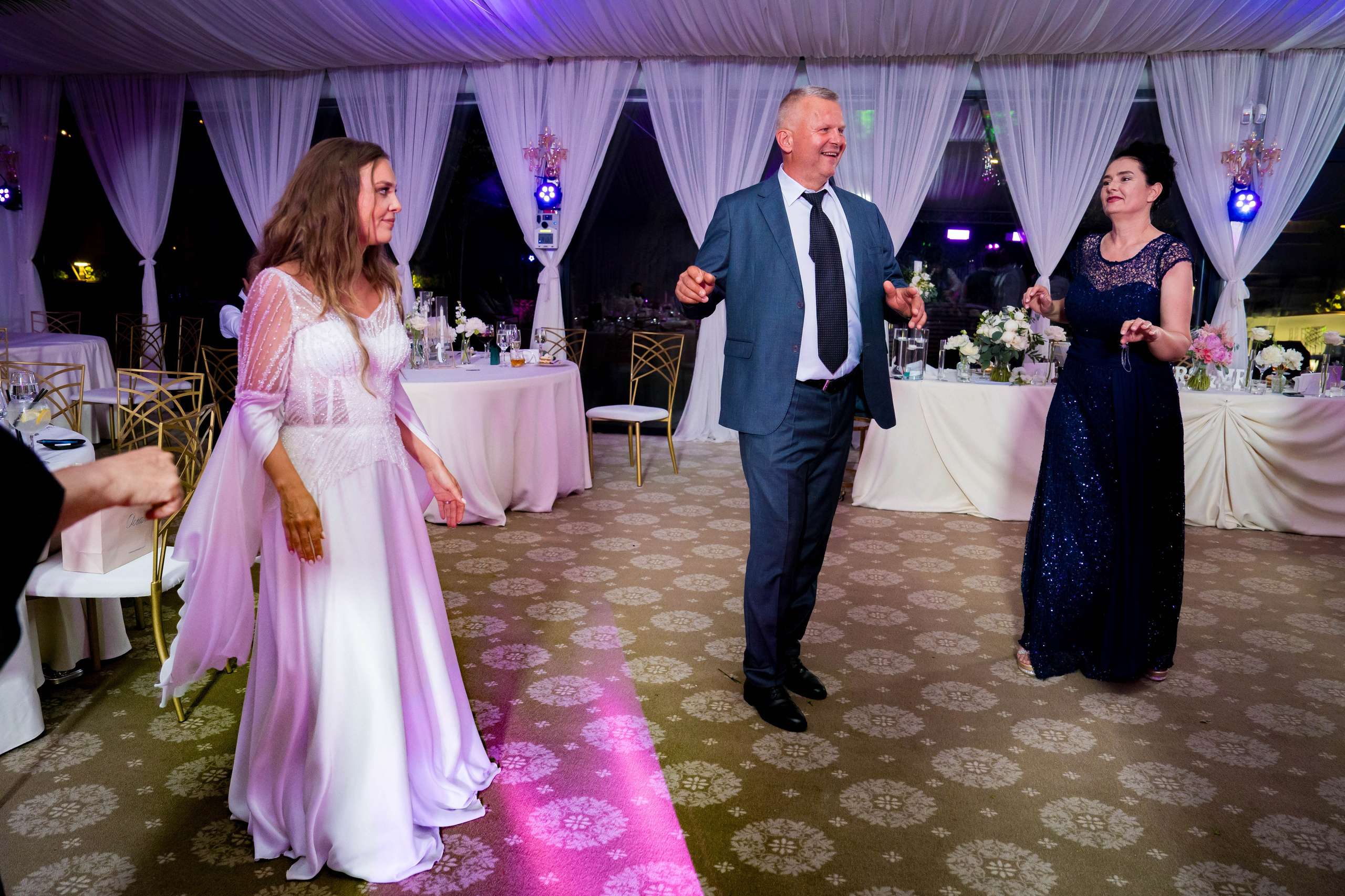 PARTY. Gabriel Florea — Fotograf nuntă București