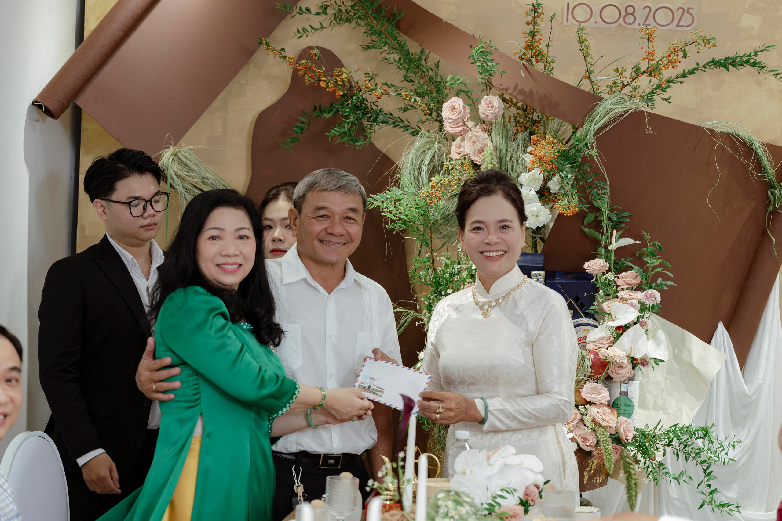 NGHIA & CHAU. WEDDING PHOTOGRAPHER IN VIETNAM